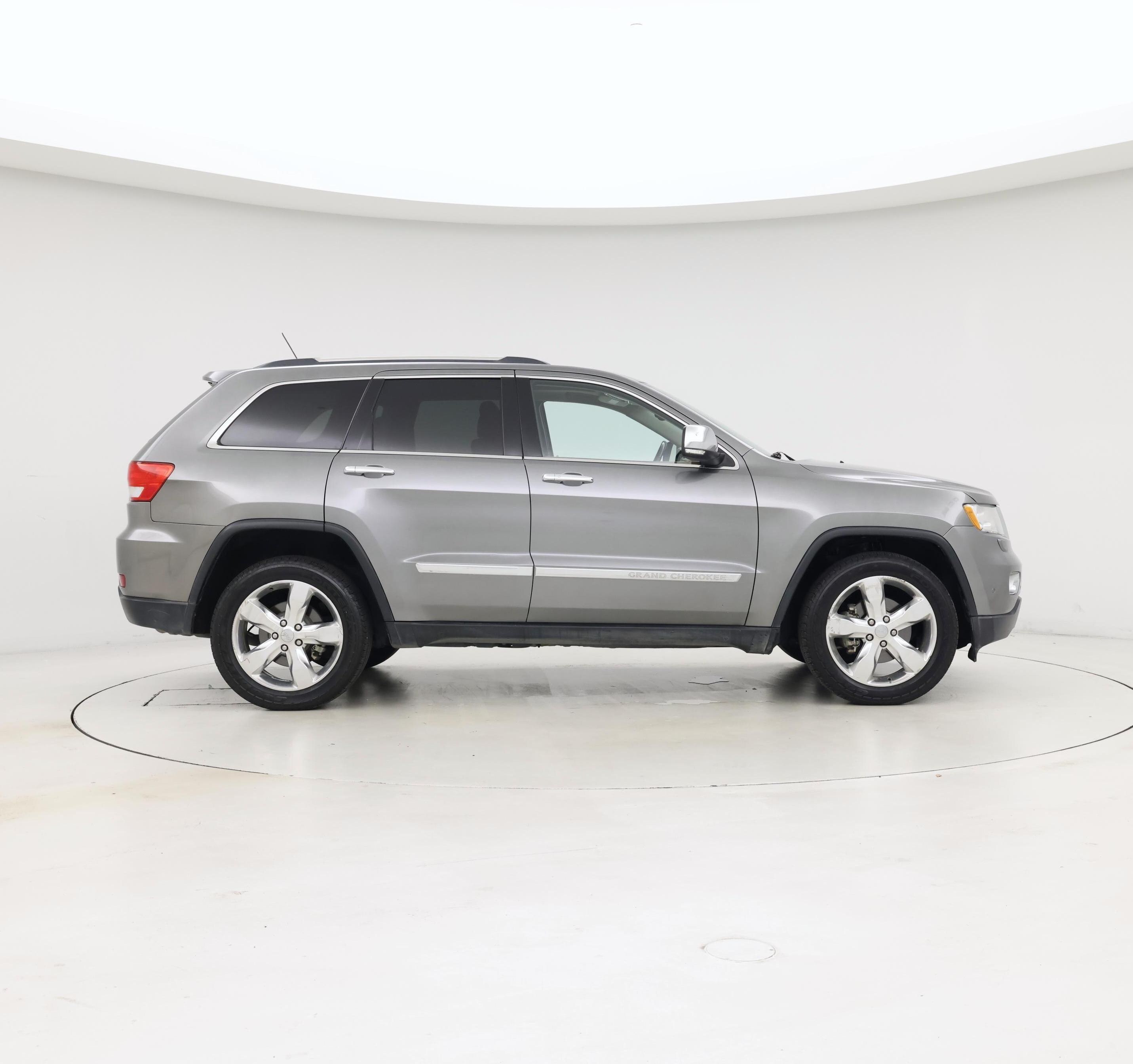 Thumbnail: 2013 Jeep Grand Cherokee - 7