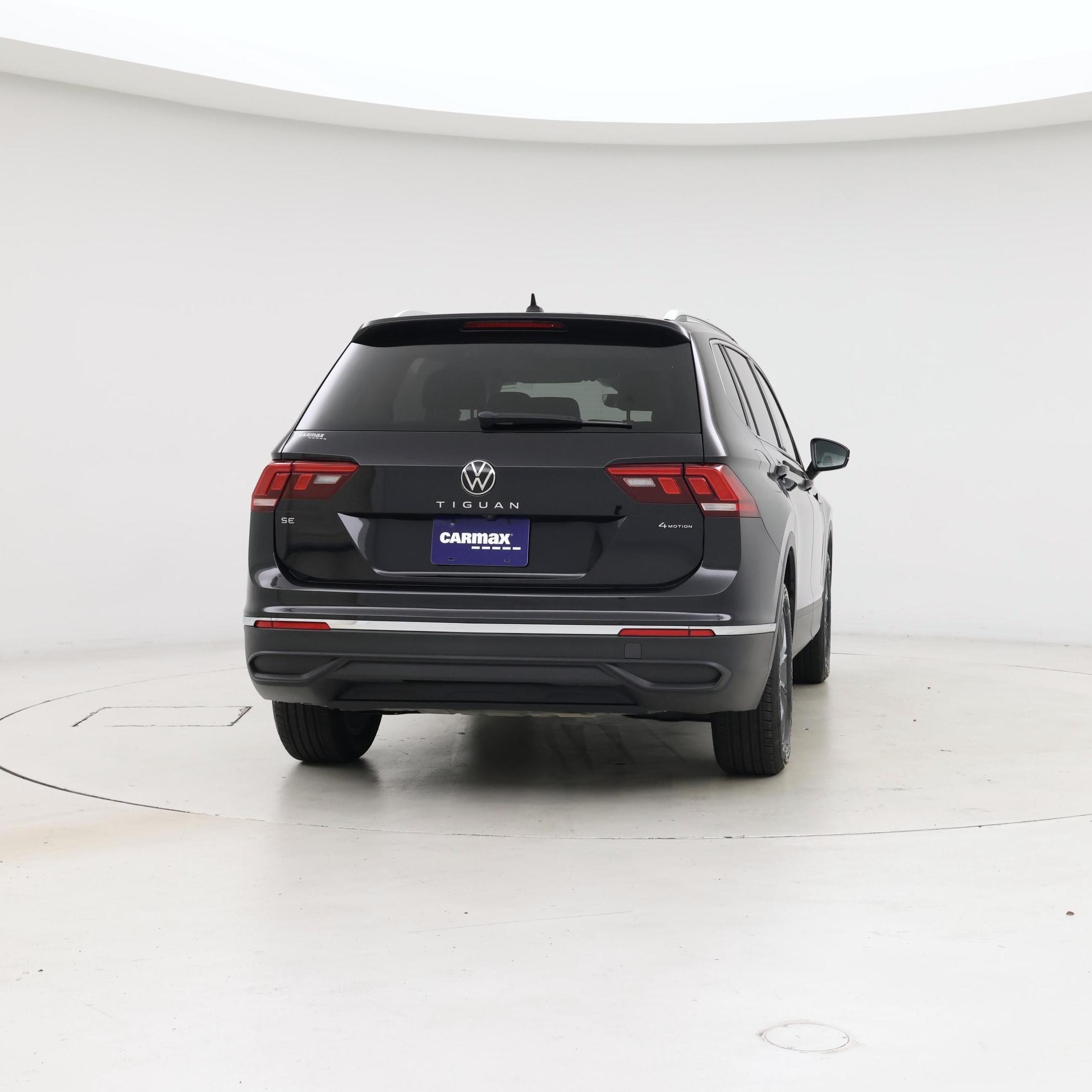 Thumbnail: 2022 Volkswagen Tiguan - 6