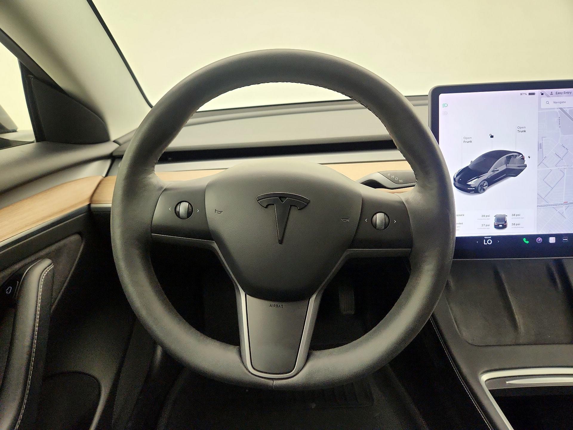 Thumbnail: 2021 Tesla Model 3 - 10