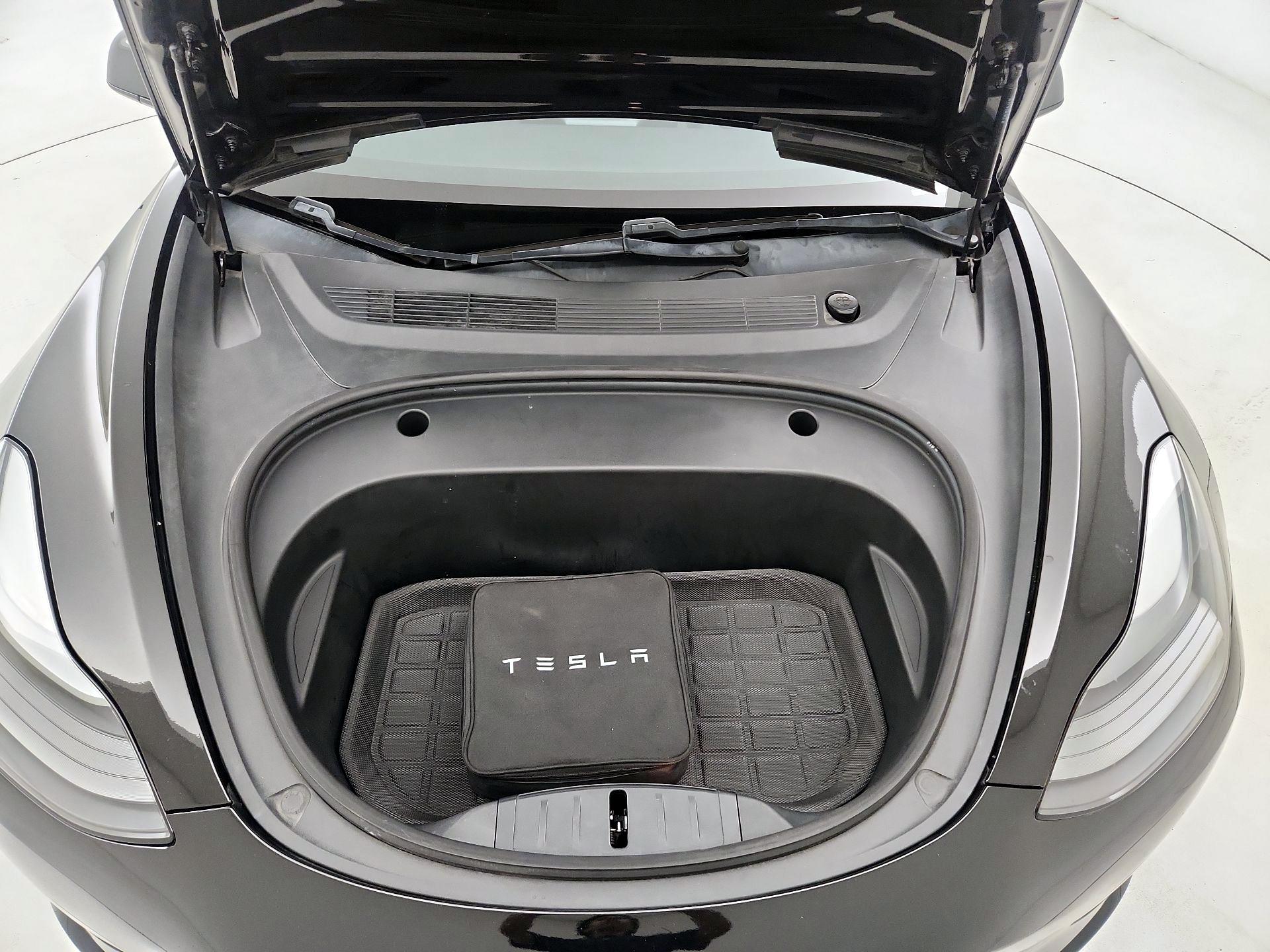 Thumbnail: 2021 Tesla Model 3 - 20