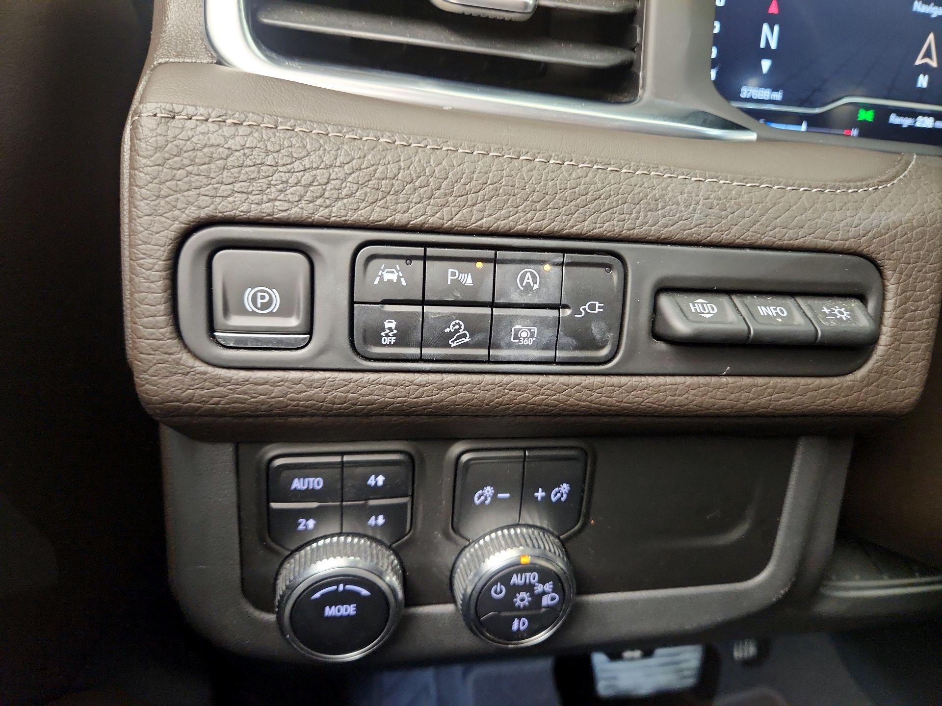 Thumbnail: 2022 GMC Yukon XL - 13