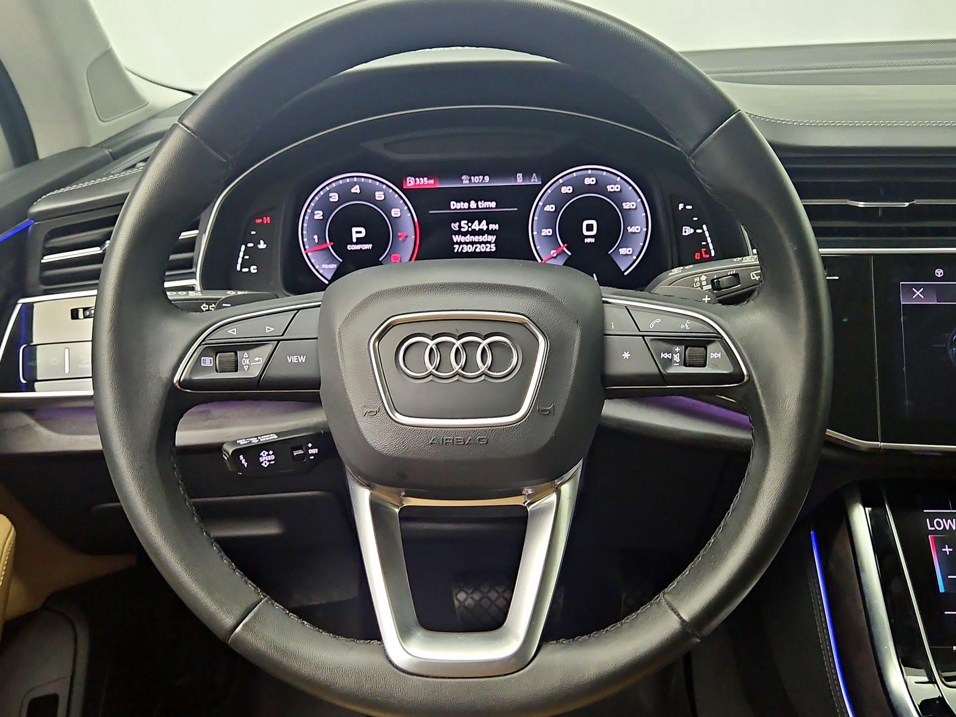 Thumbnail: 2023 Audi Q7 - 10