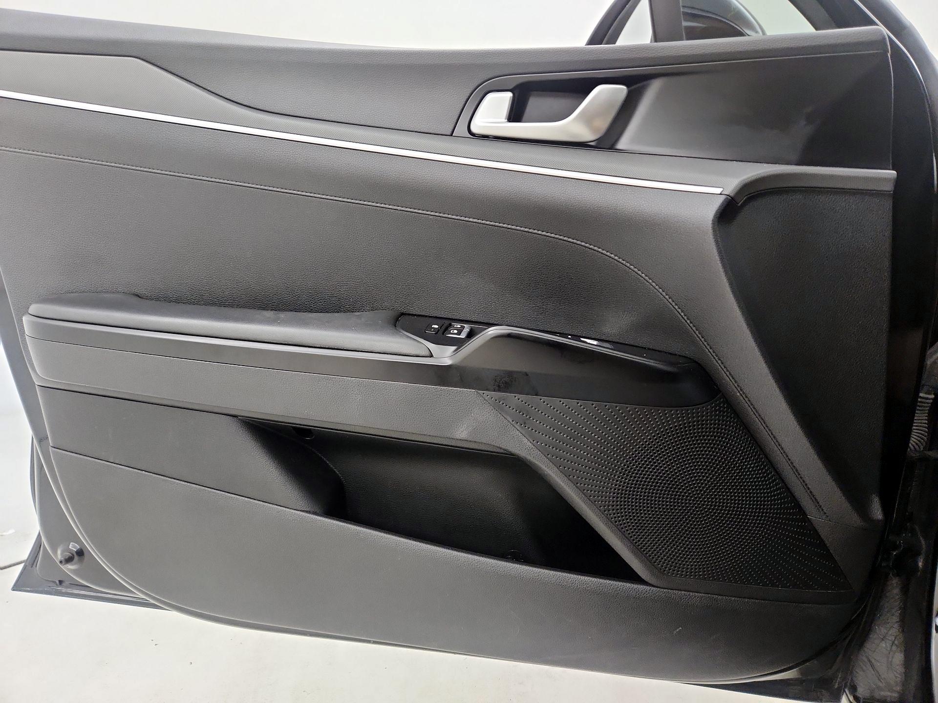 Thumbnail: 2021 Kia K5 - 12