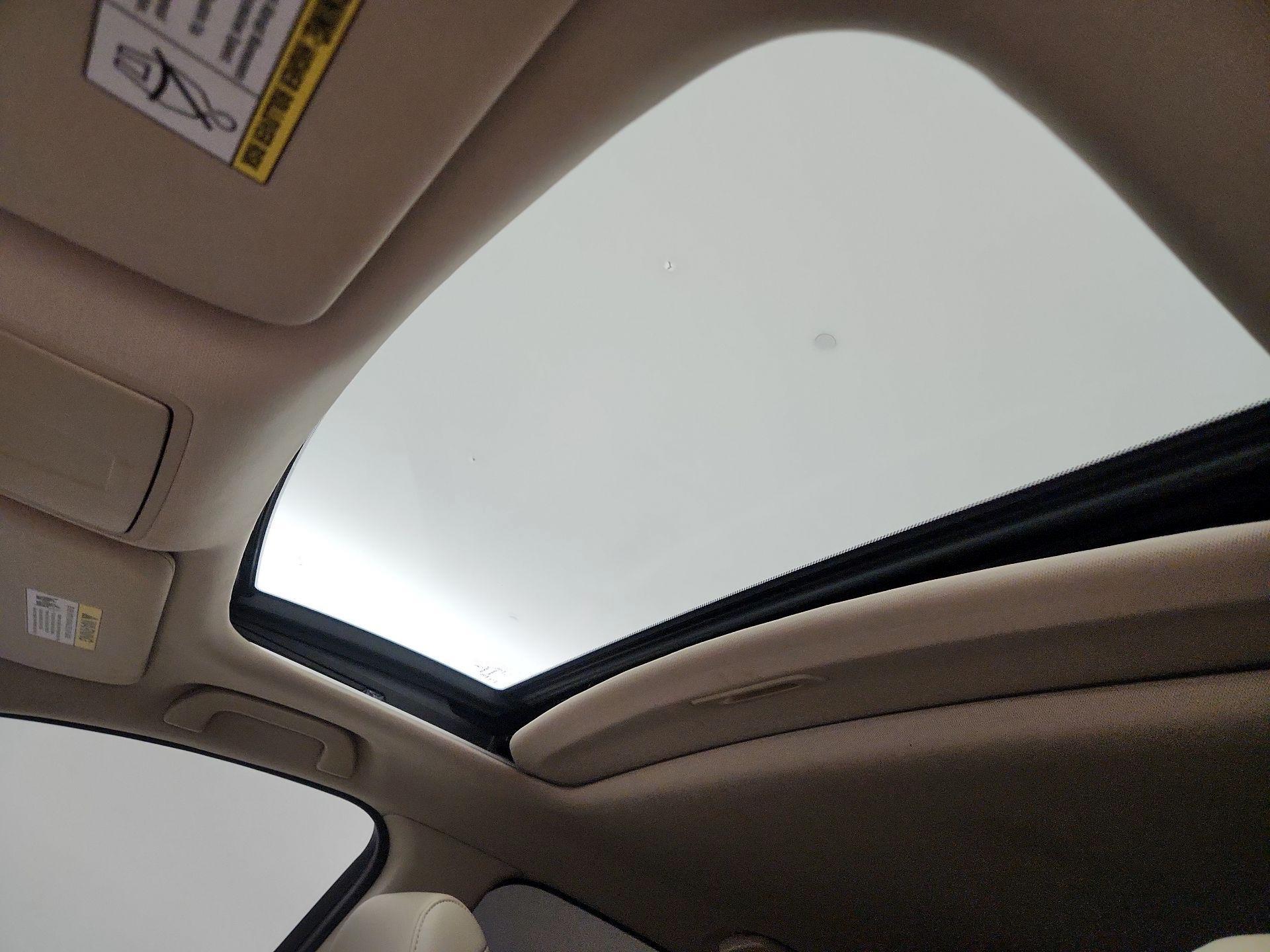 Thumbnail: 2015 Acura RDX - 19