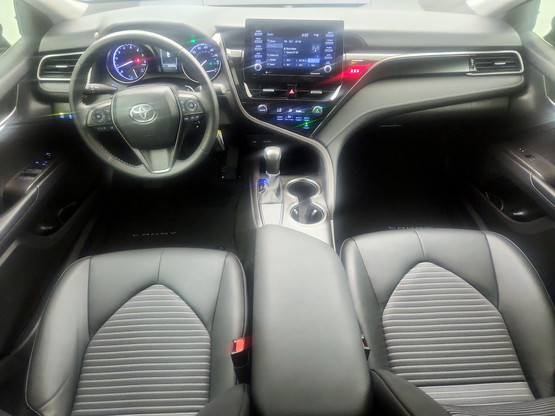 Thumbnail: 2021 Toyota Camry - 9
