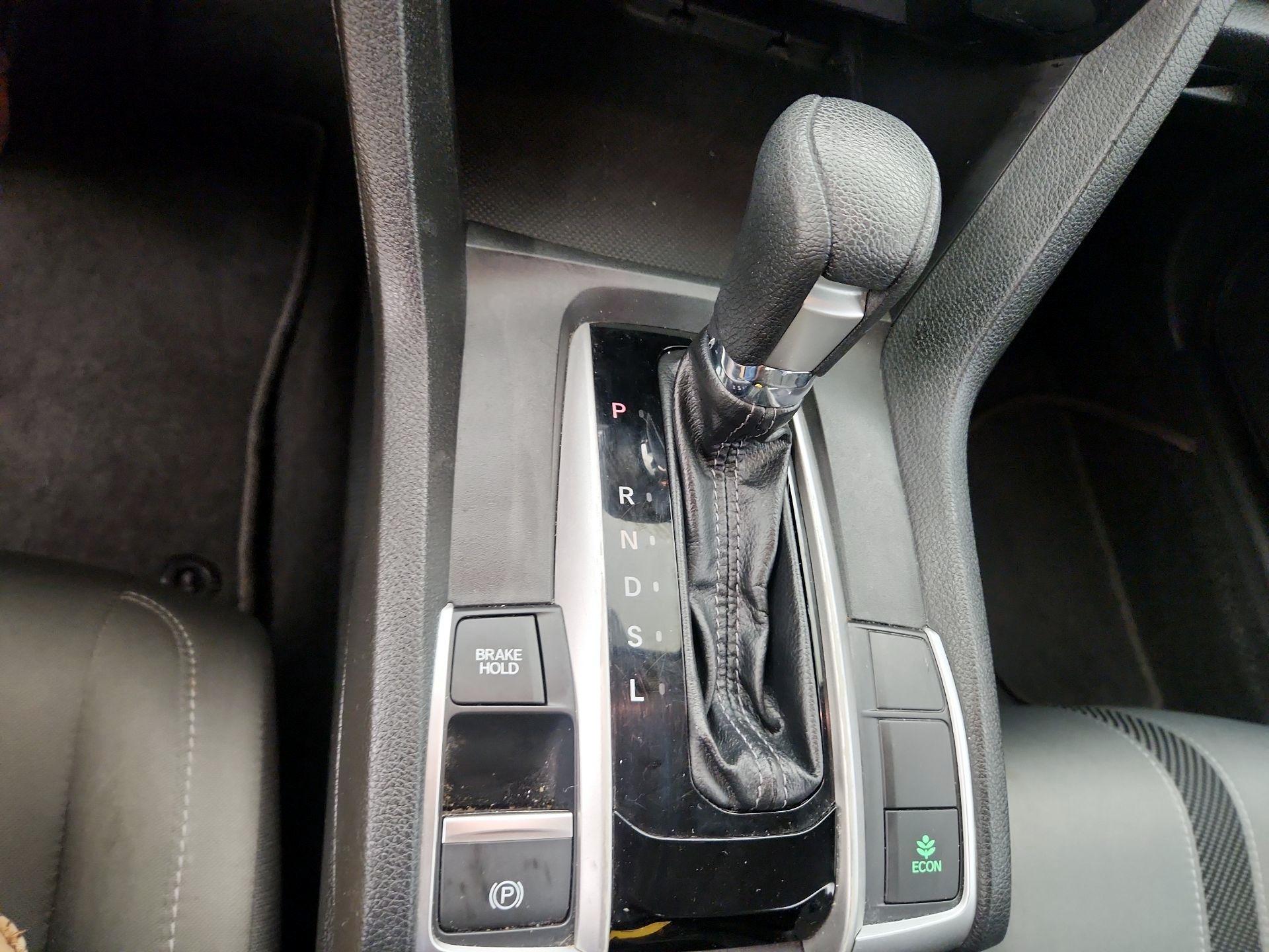 Thumbnail: 2016 Honda Civic - 17