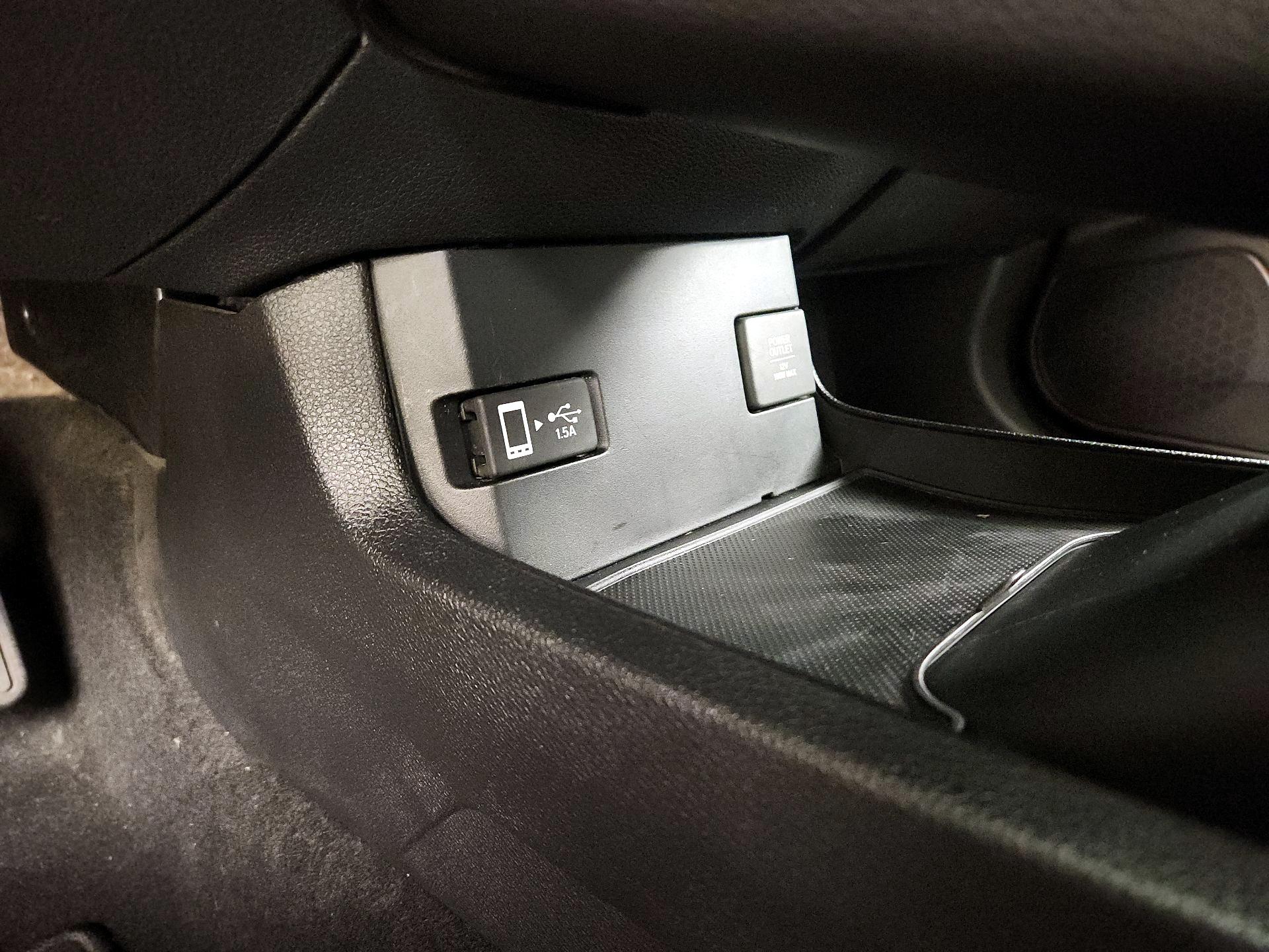 Thumbnail: 2016 Honda Civic - 18