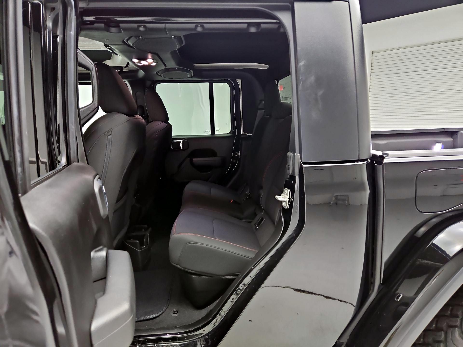 Thumbnail: 2023 Jeep Gladiator - 20