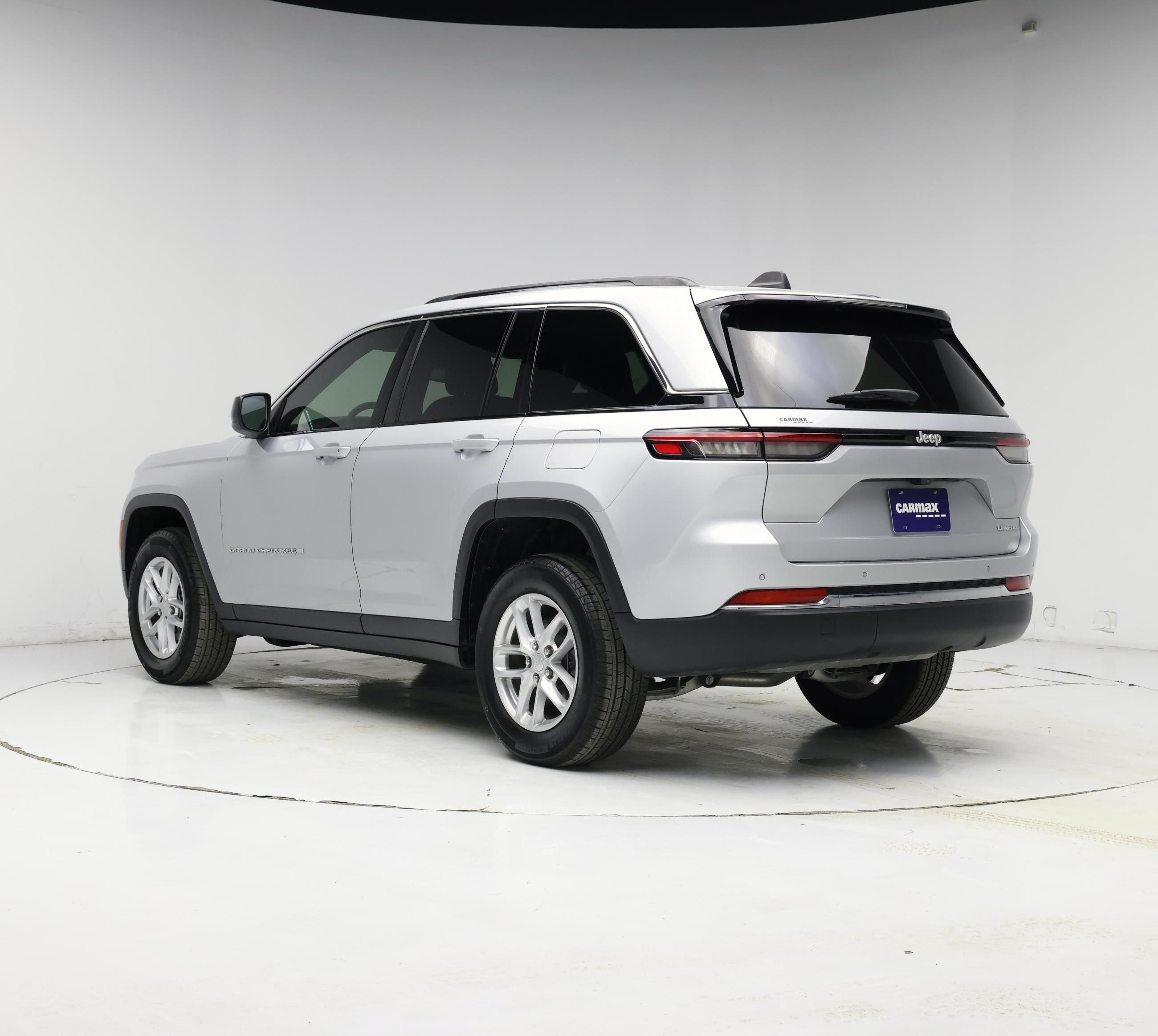 Thumbnail: 2024 Jeep Grand Cherokee - 2