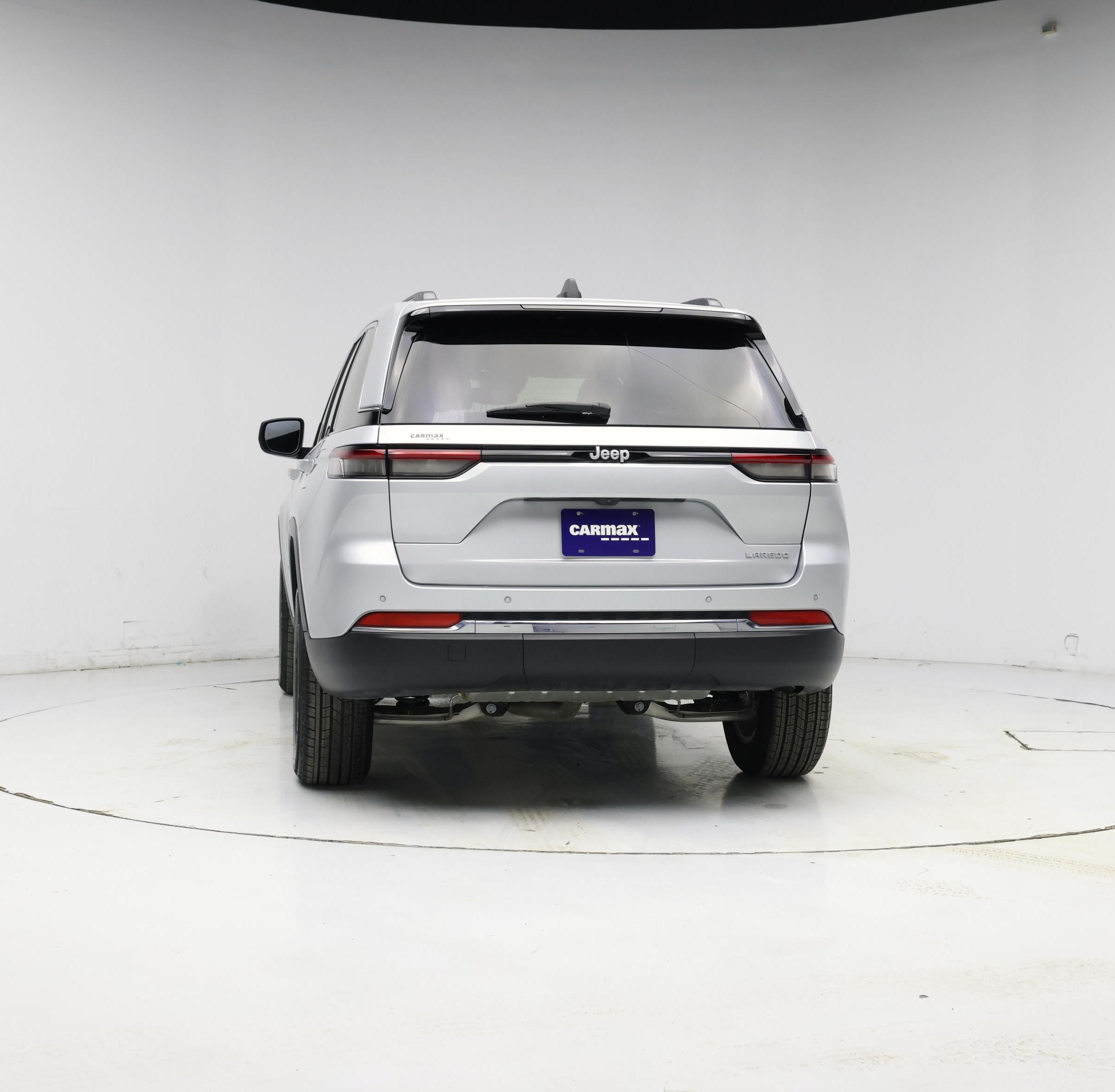 Thumbnail: 2024 Jeep Grand Cherokee - 6