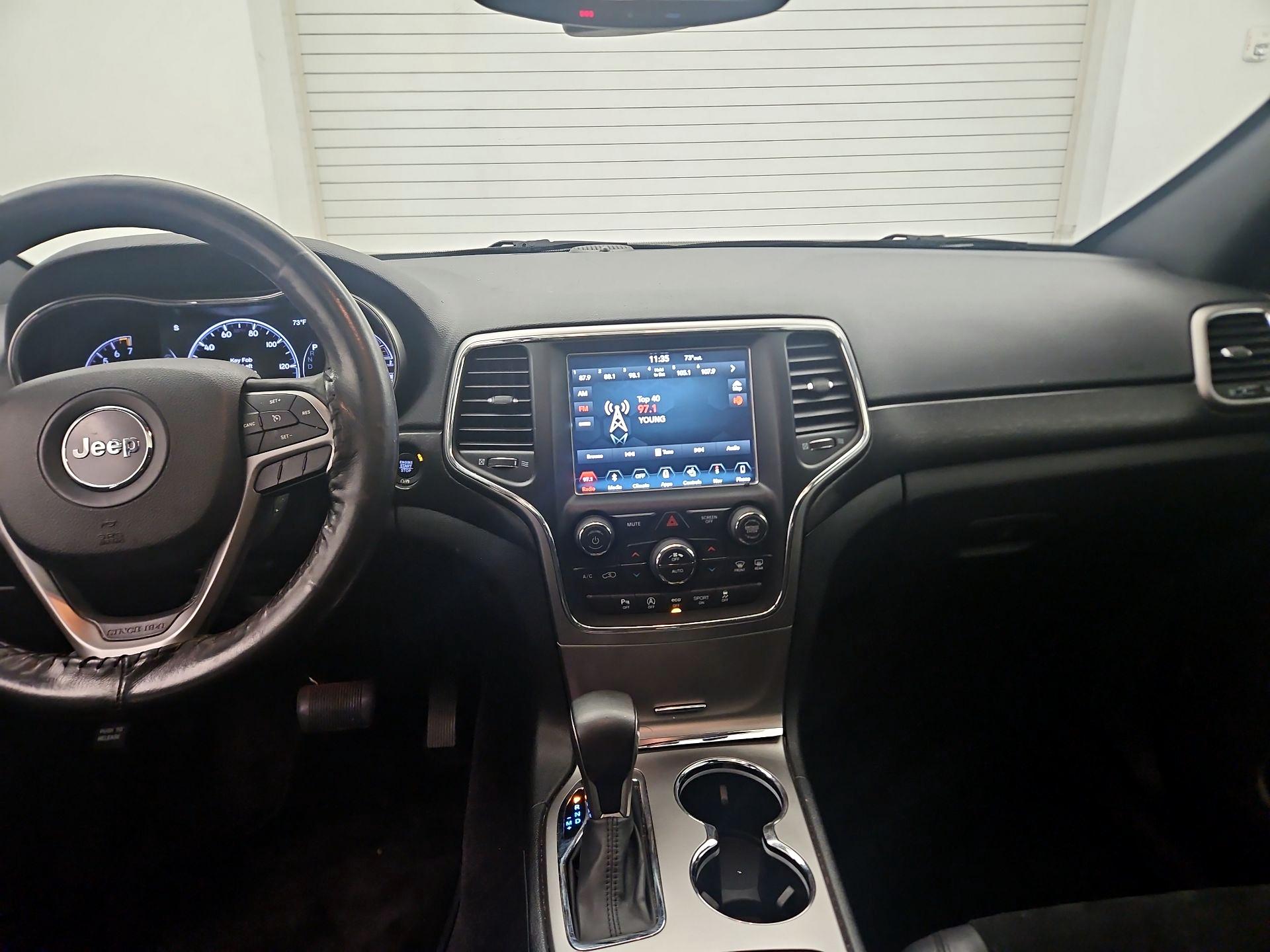 Thumbnail: 2018 Jeep Grand Cherokee - 9