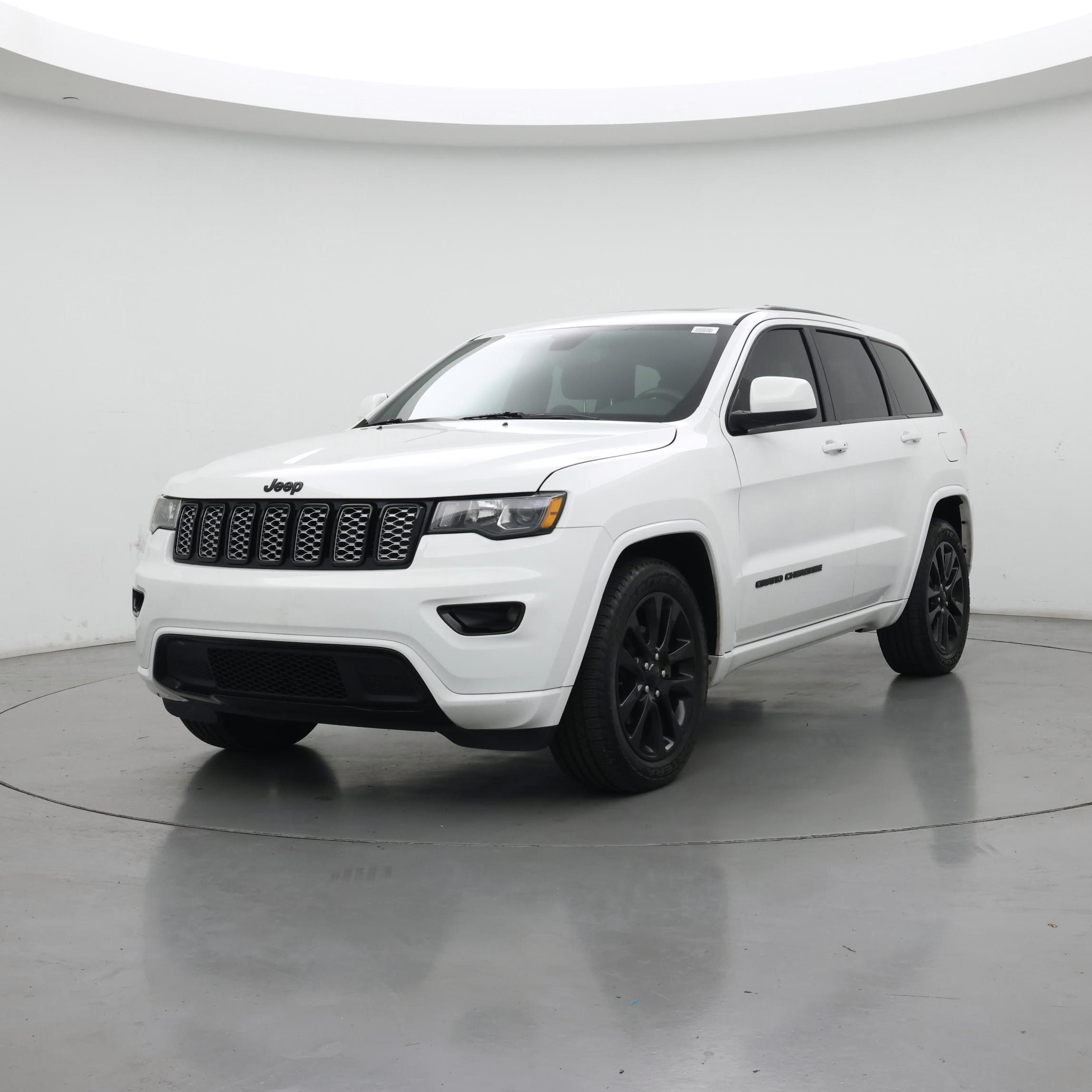 Thumbnail: 2018 Jeep Grand Cherokee - 4