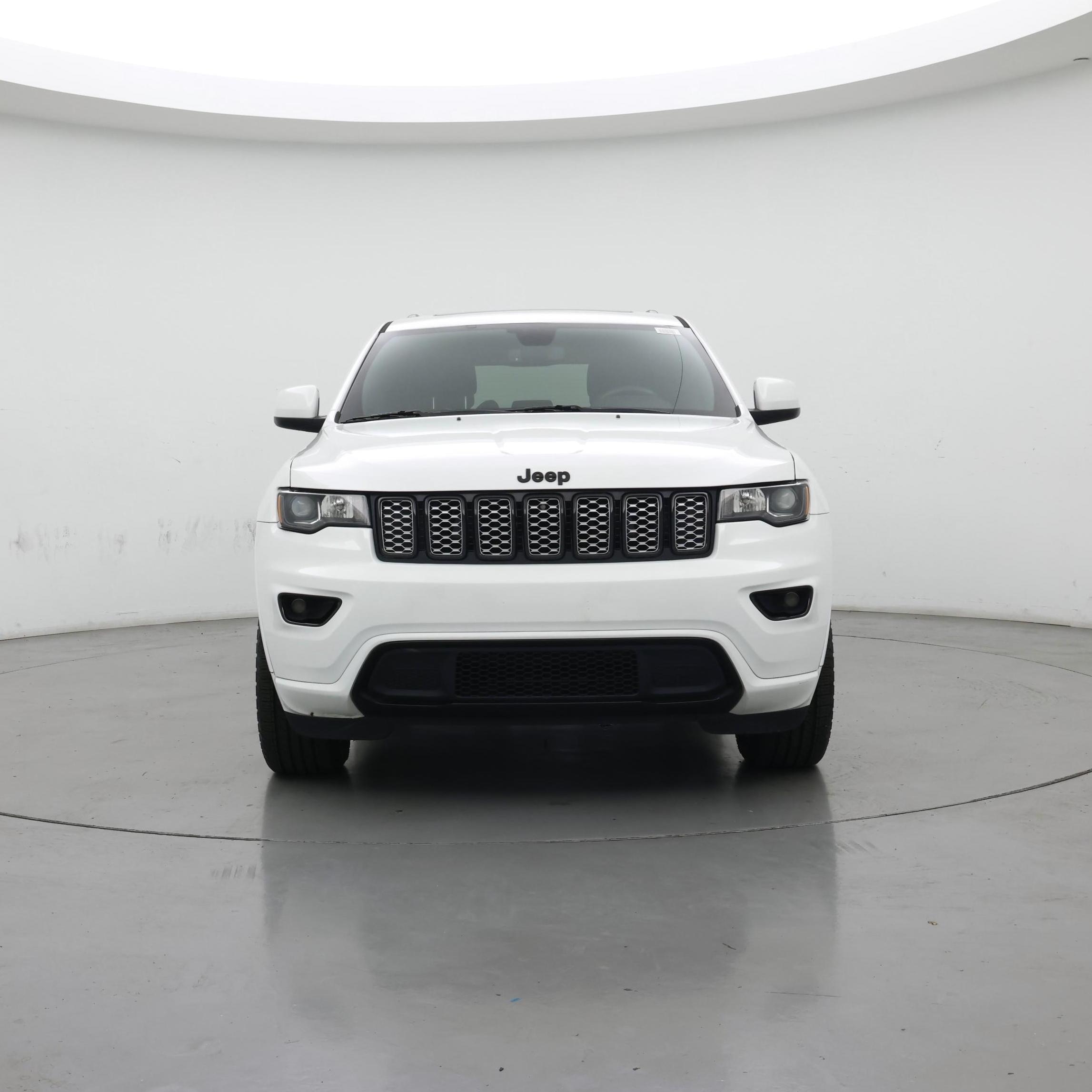Thumbnail: 2018 Jeep Grand Cherokee - 5