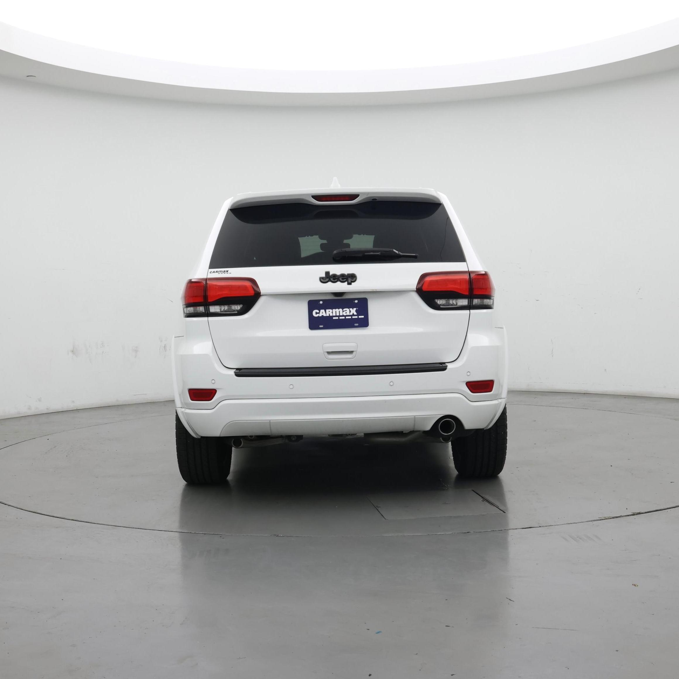 Thumbnail: 2018 Jeep Grand Cherokee - 6