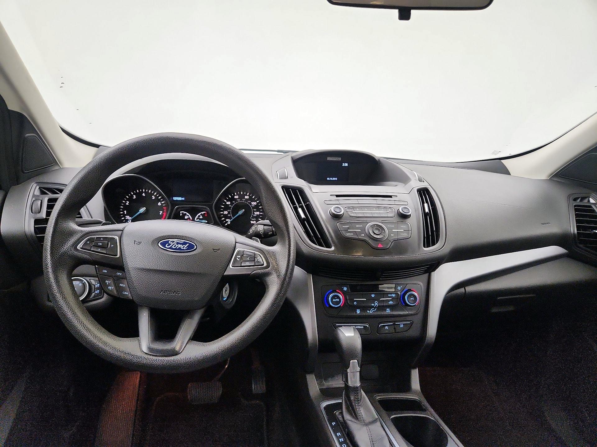 Thumbnail: 2017 Ford Escape - 9