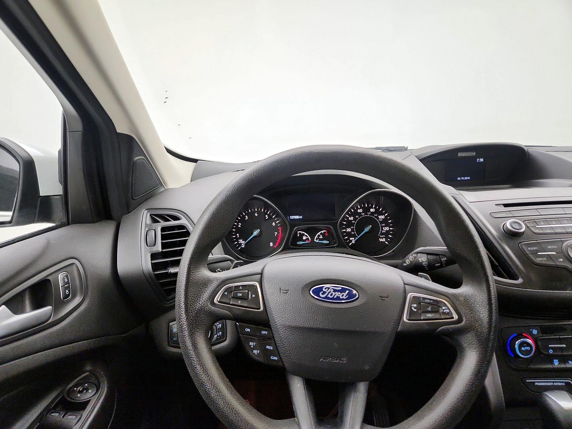 Thumbnail: 2017 Ford Escape - 10