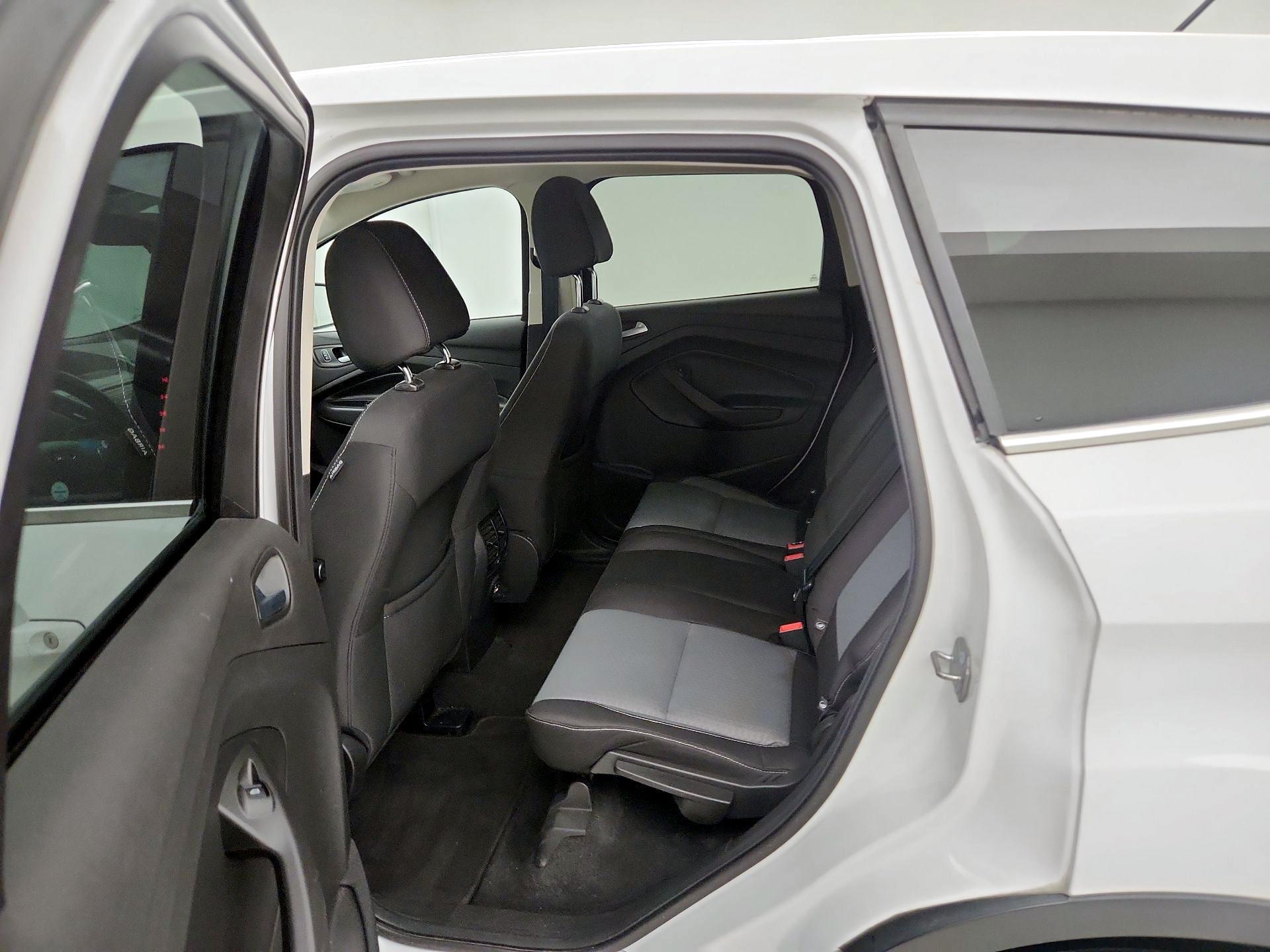 Thumbnail: 2017 Ford Escape - 18