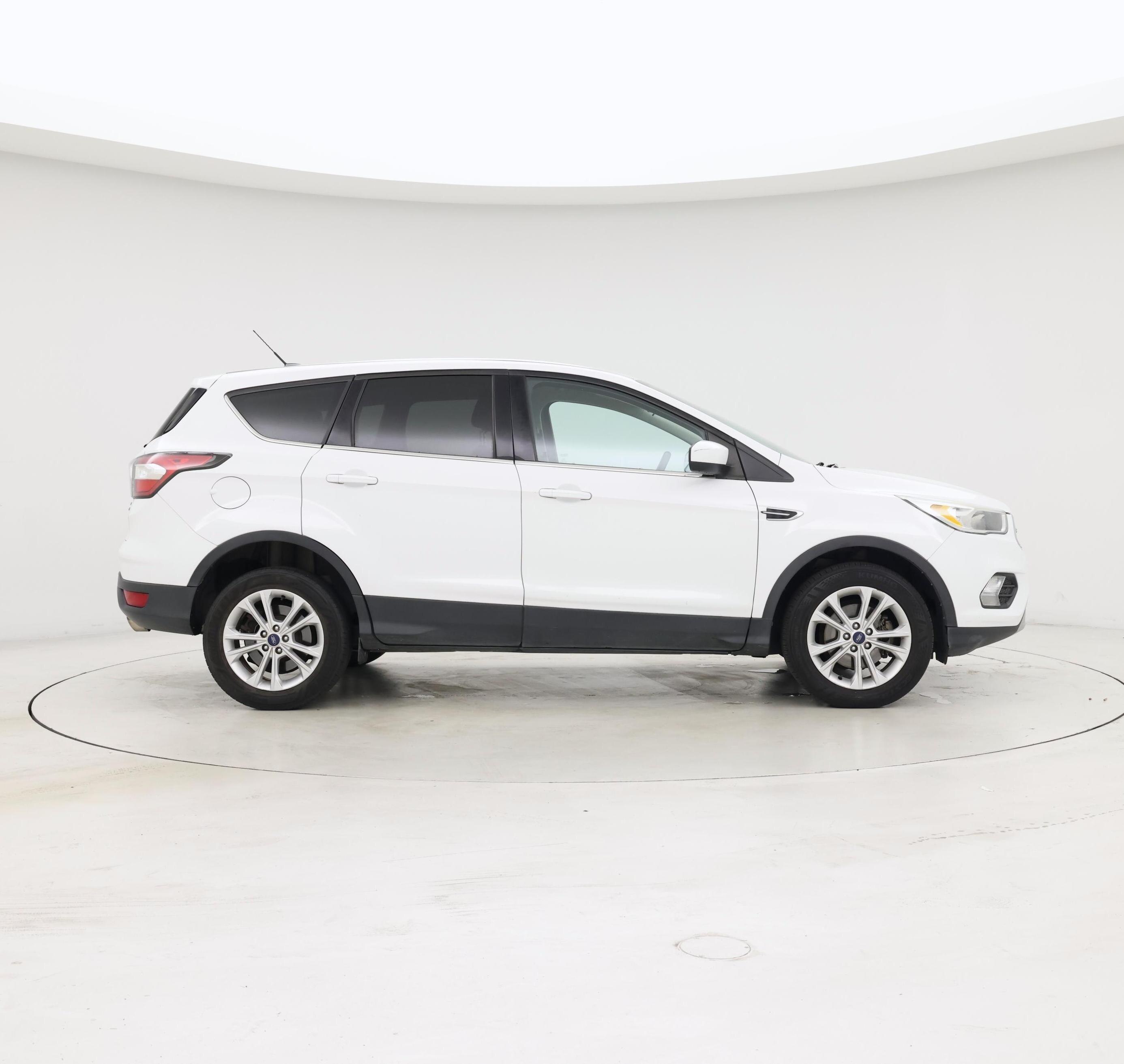 Thumbnail: 2017 Ford Escape - 7