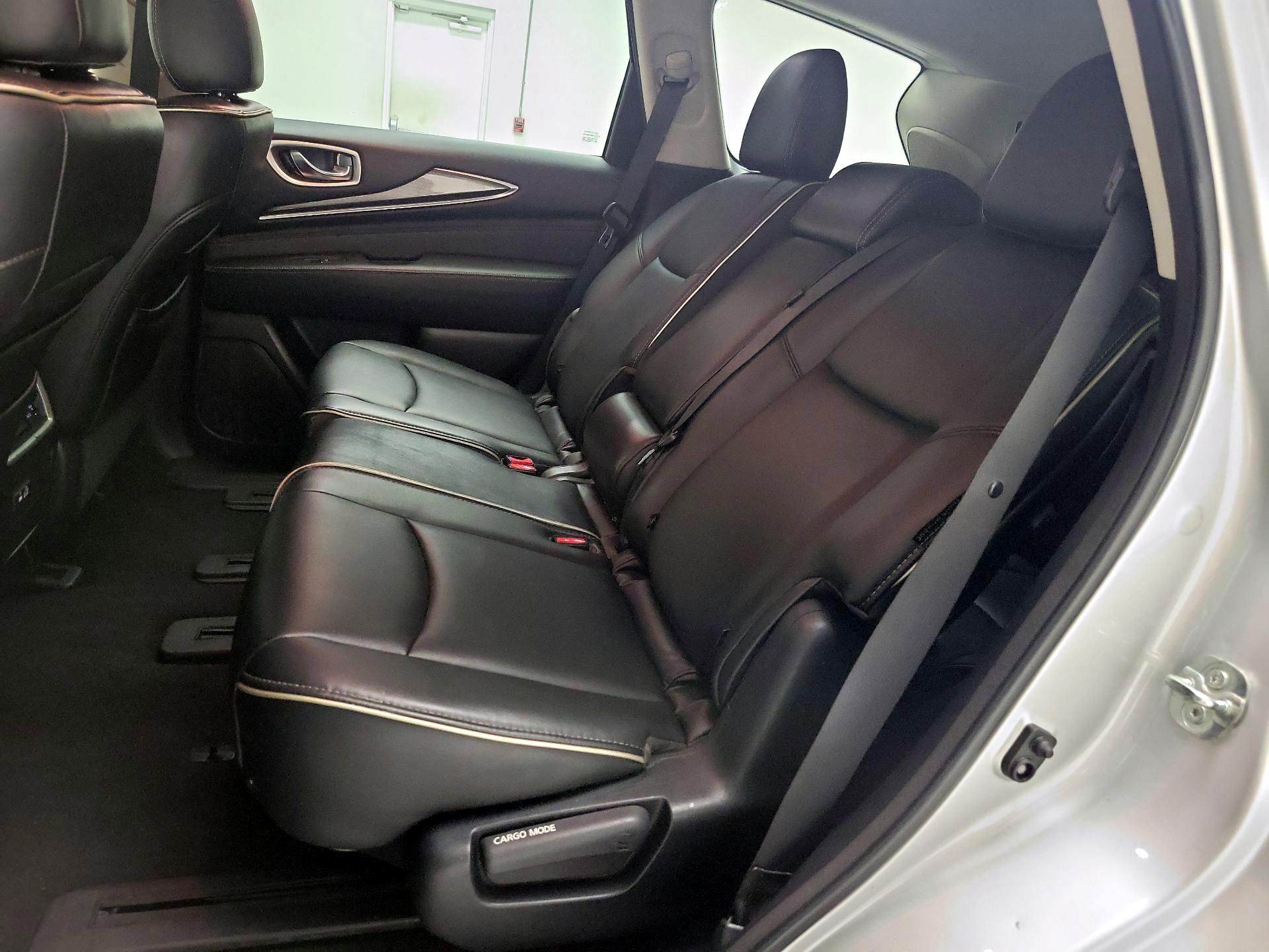 Thumbnail: 2020 INFINITI QX60 - 20