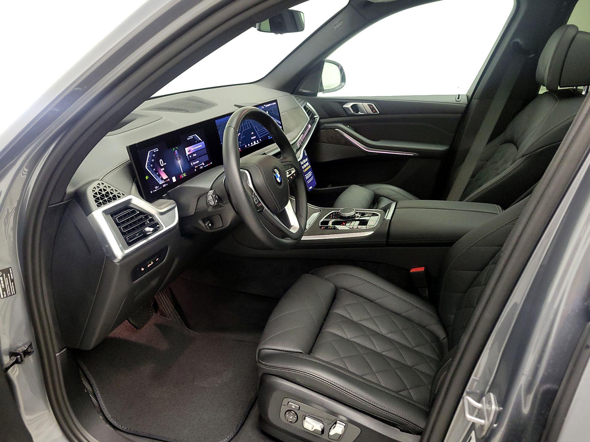 Thumbnail: 2025 BMW X5 - 11