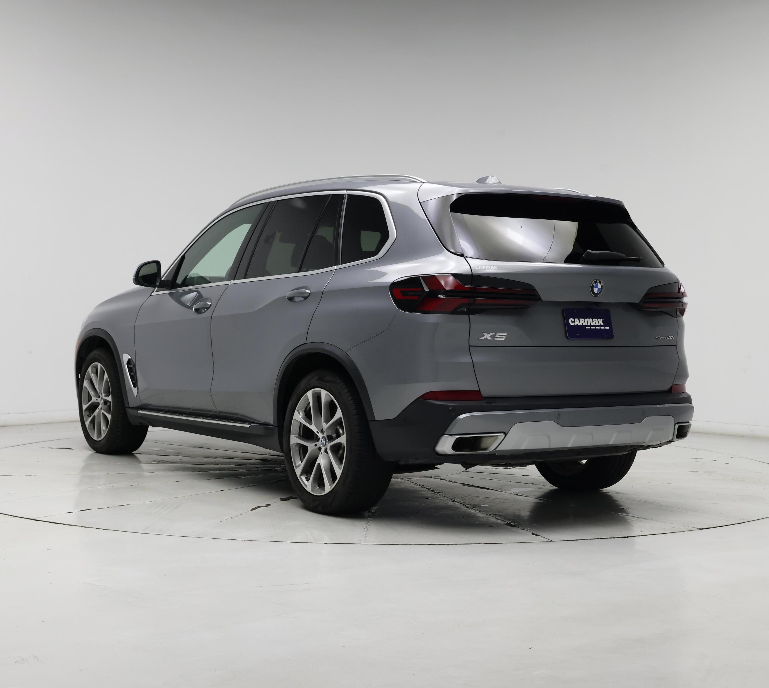Thumbnail: 2025 BMW X5 - 2