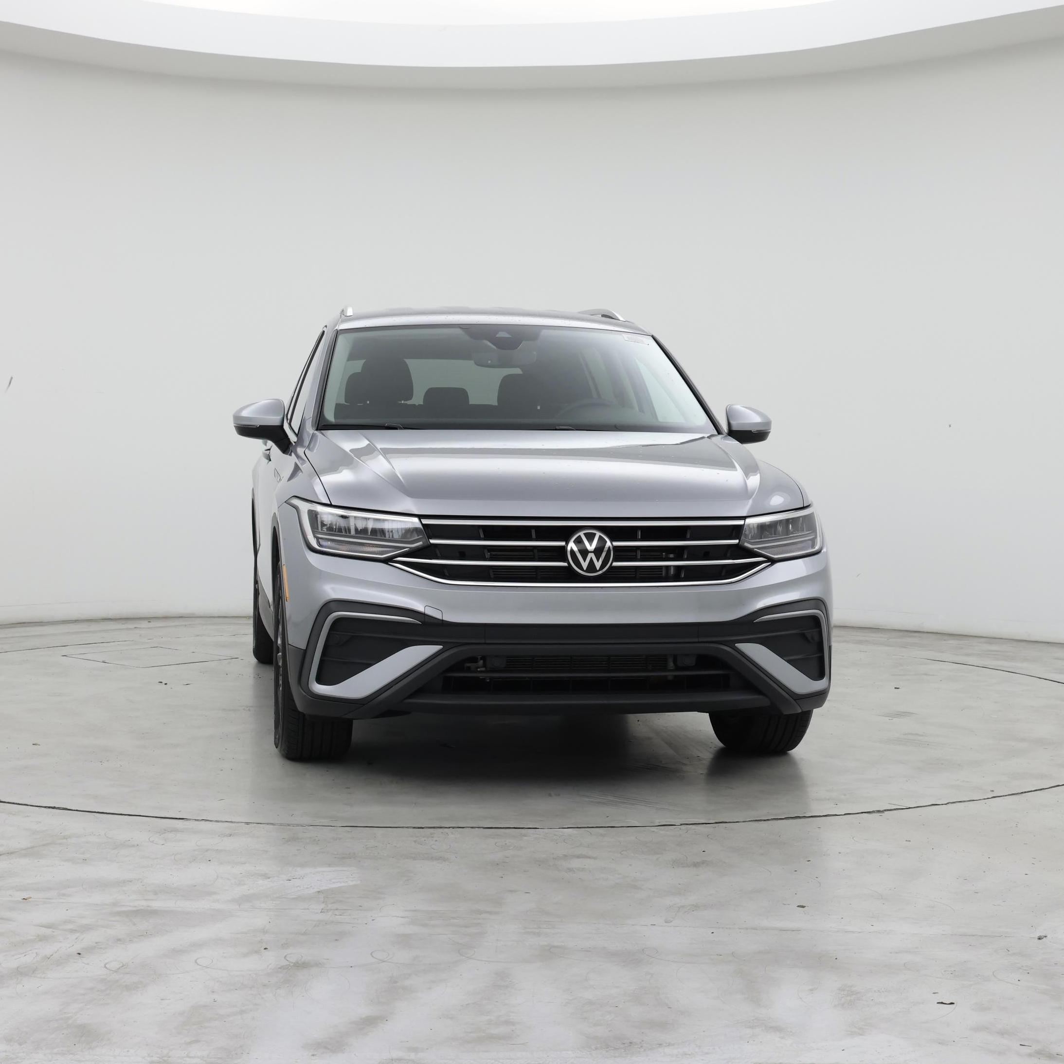 Thumbnail: 2022 Volkswagen Tiguan - 5