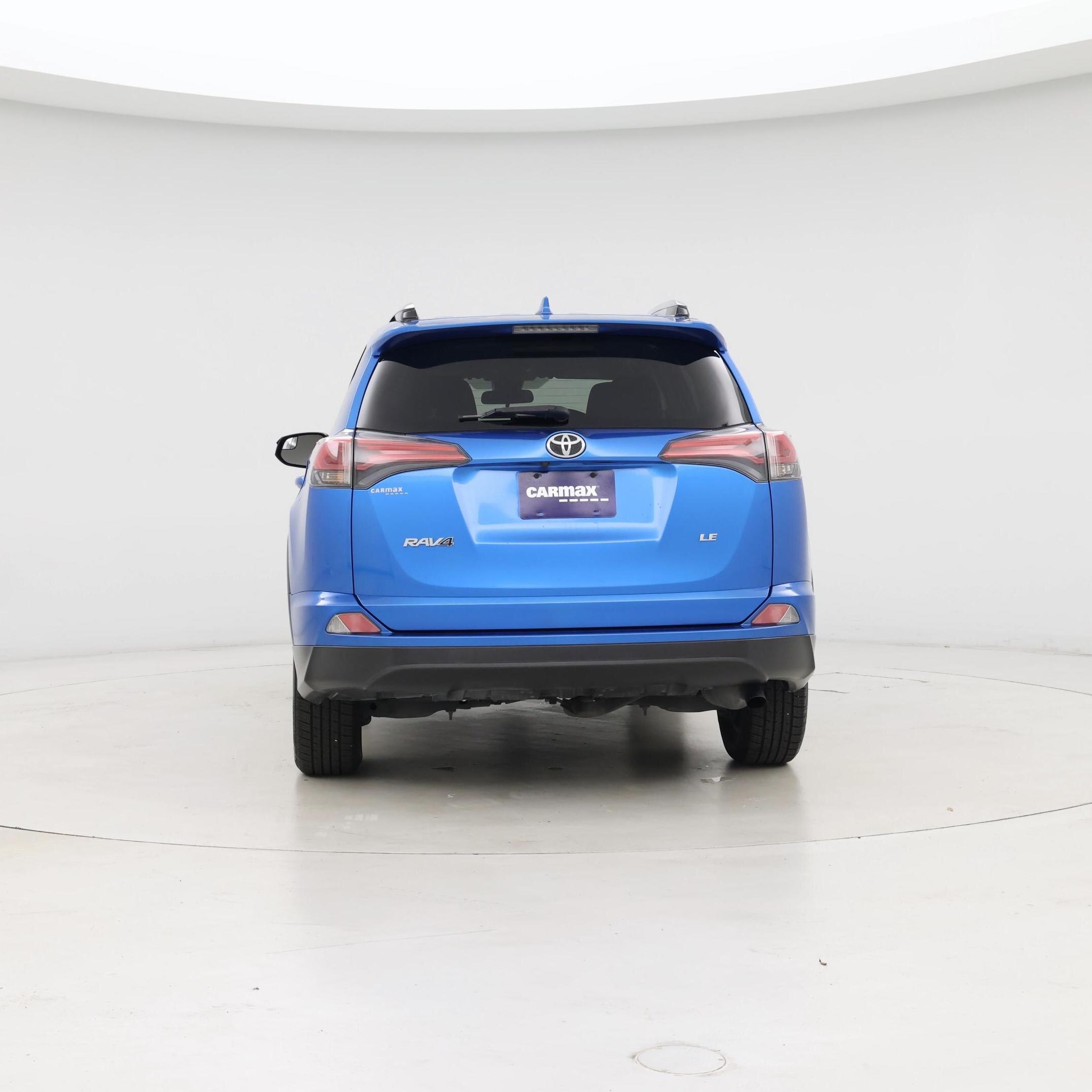 Thumbnail: 2018 Toyota RAV4 - 6