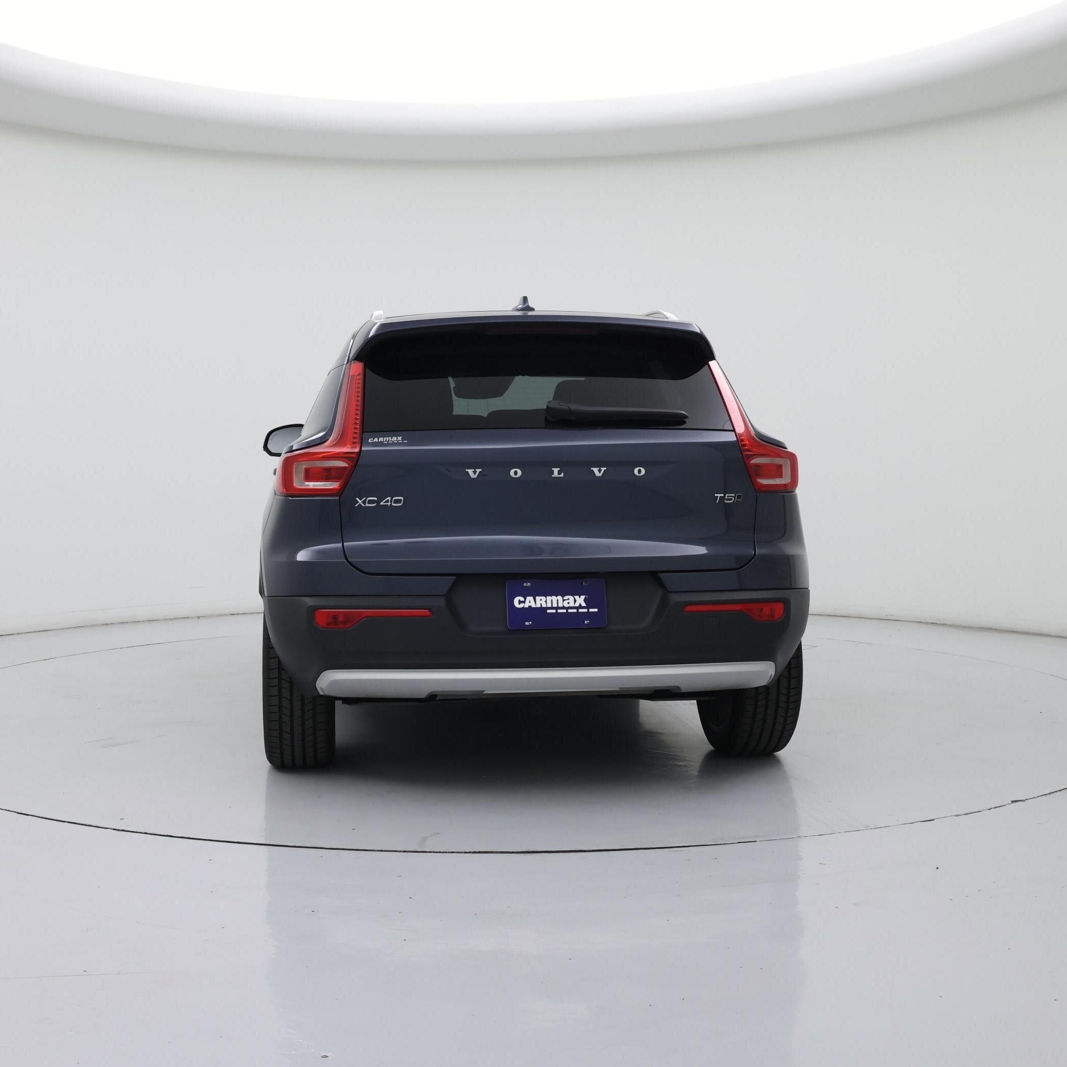 Thumbnail: 2021 Volvo XC40 - 6