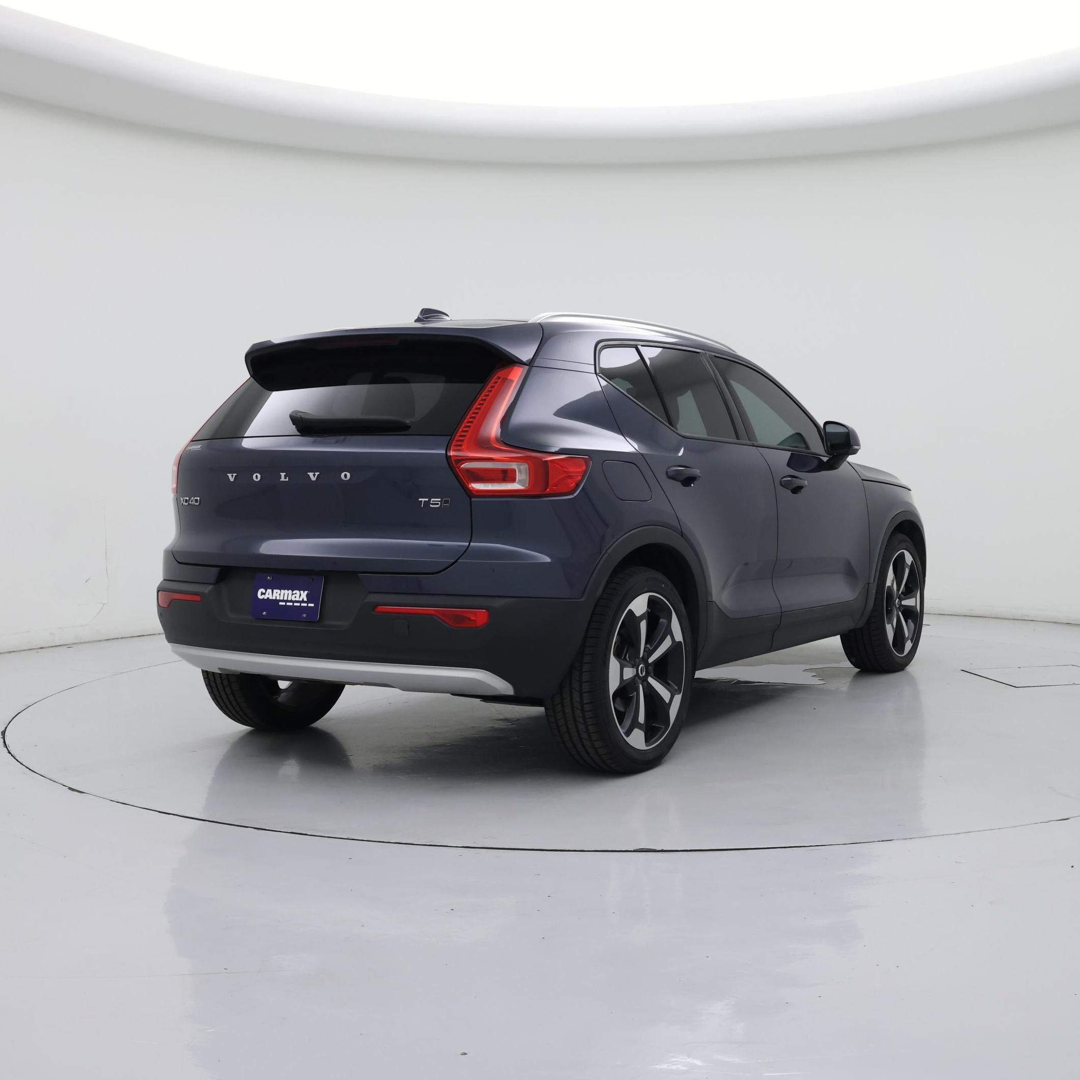 Thumbnail: 2021 Volvo XC40 - 8