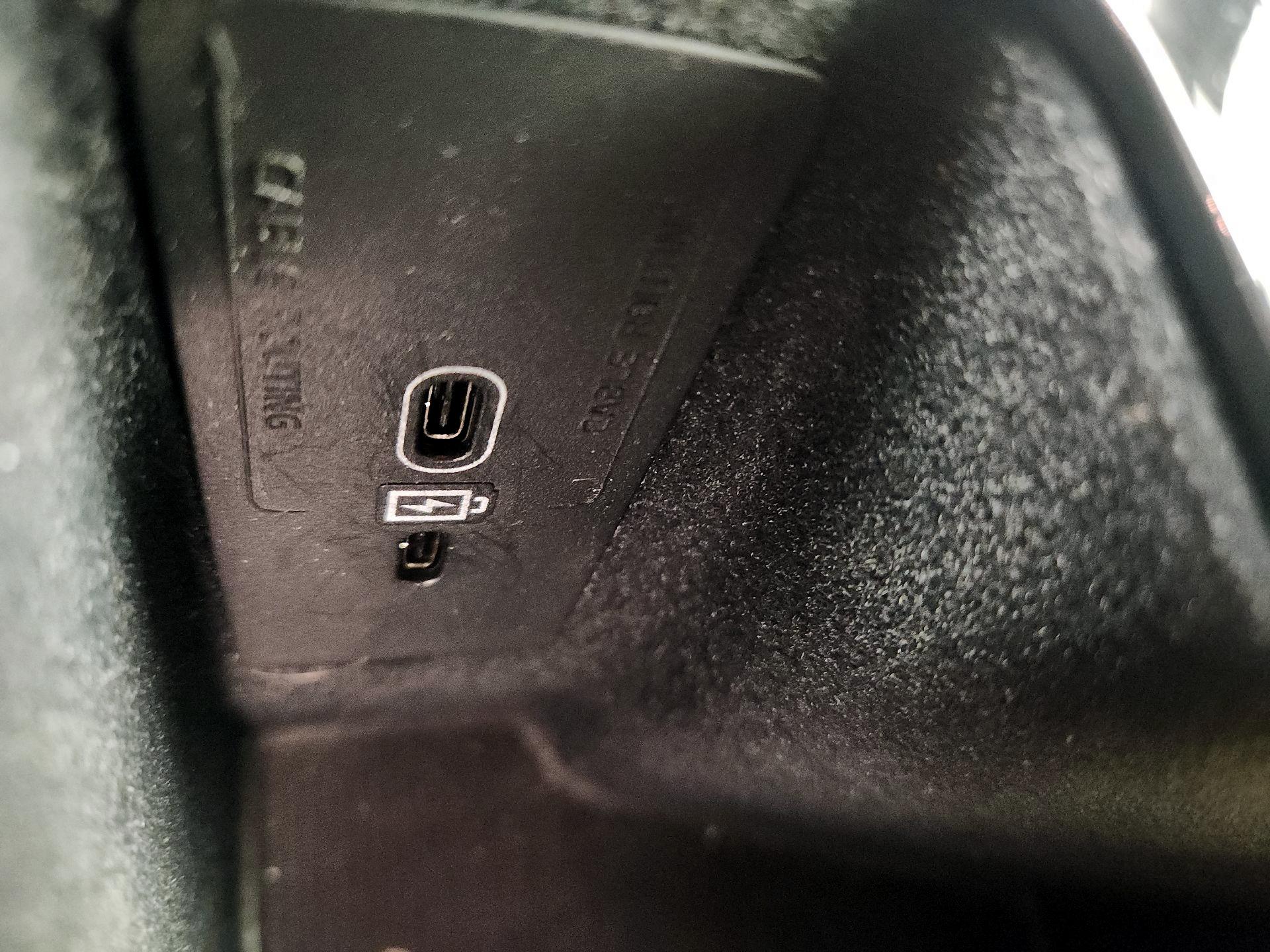 Thumbnail: 2022 Volvo XC60 - 19