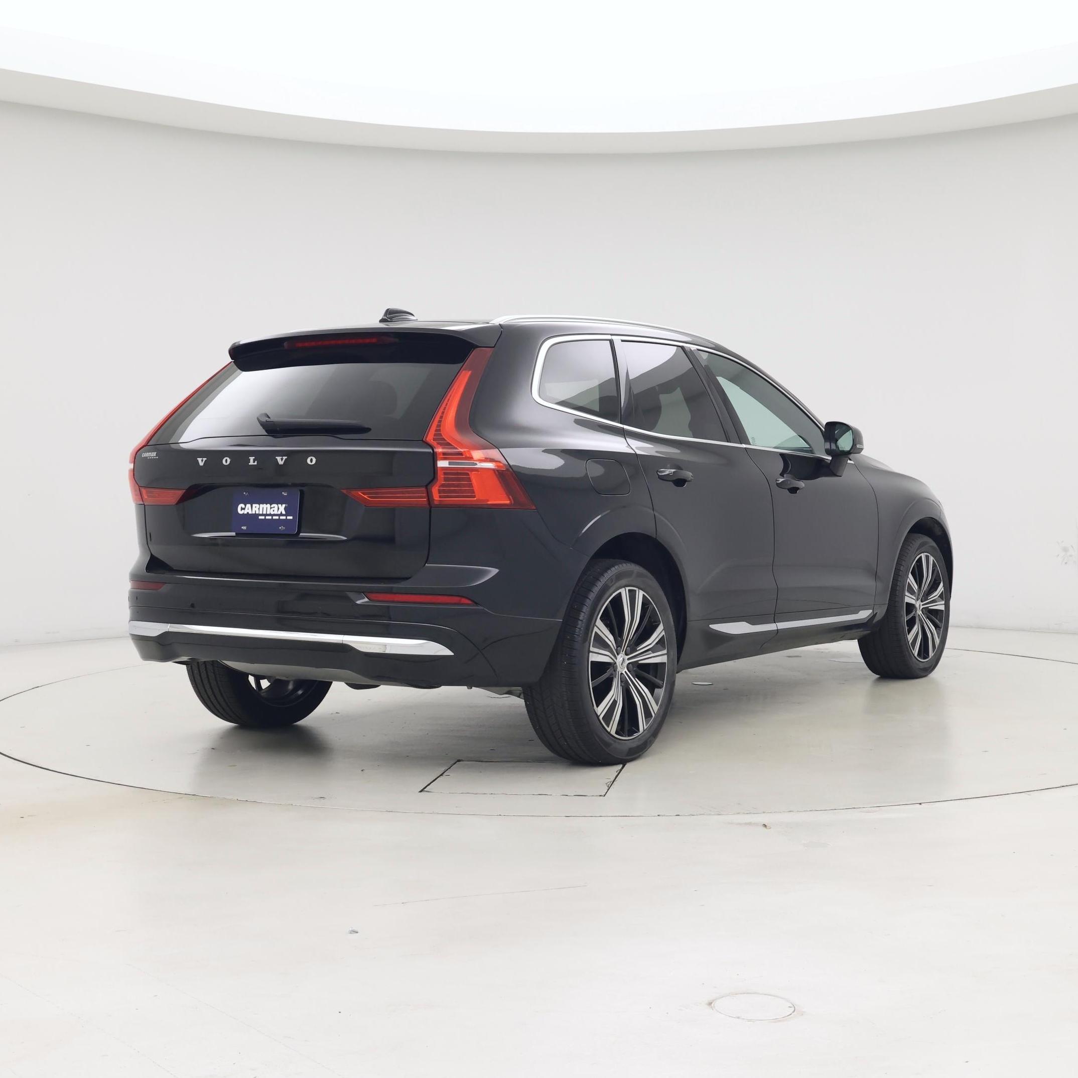 Thumbnail: 2022 Volvo XC60 - 8
