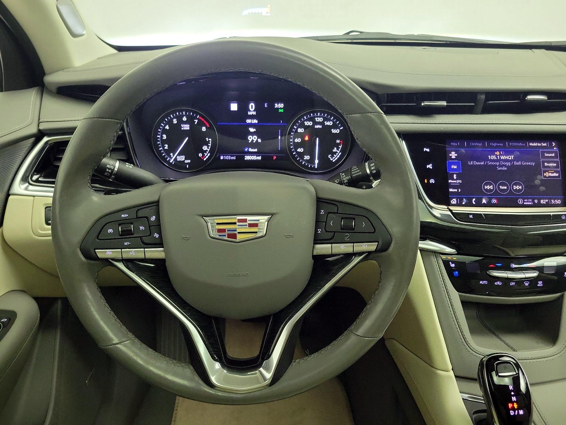 Thumbnail: 2023 Cadillac XT6 - 10