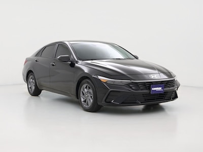 Black 2024 Hyundai Elantra SEL