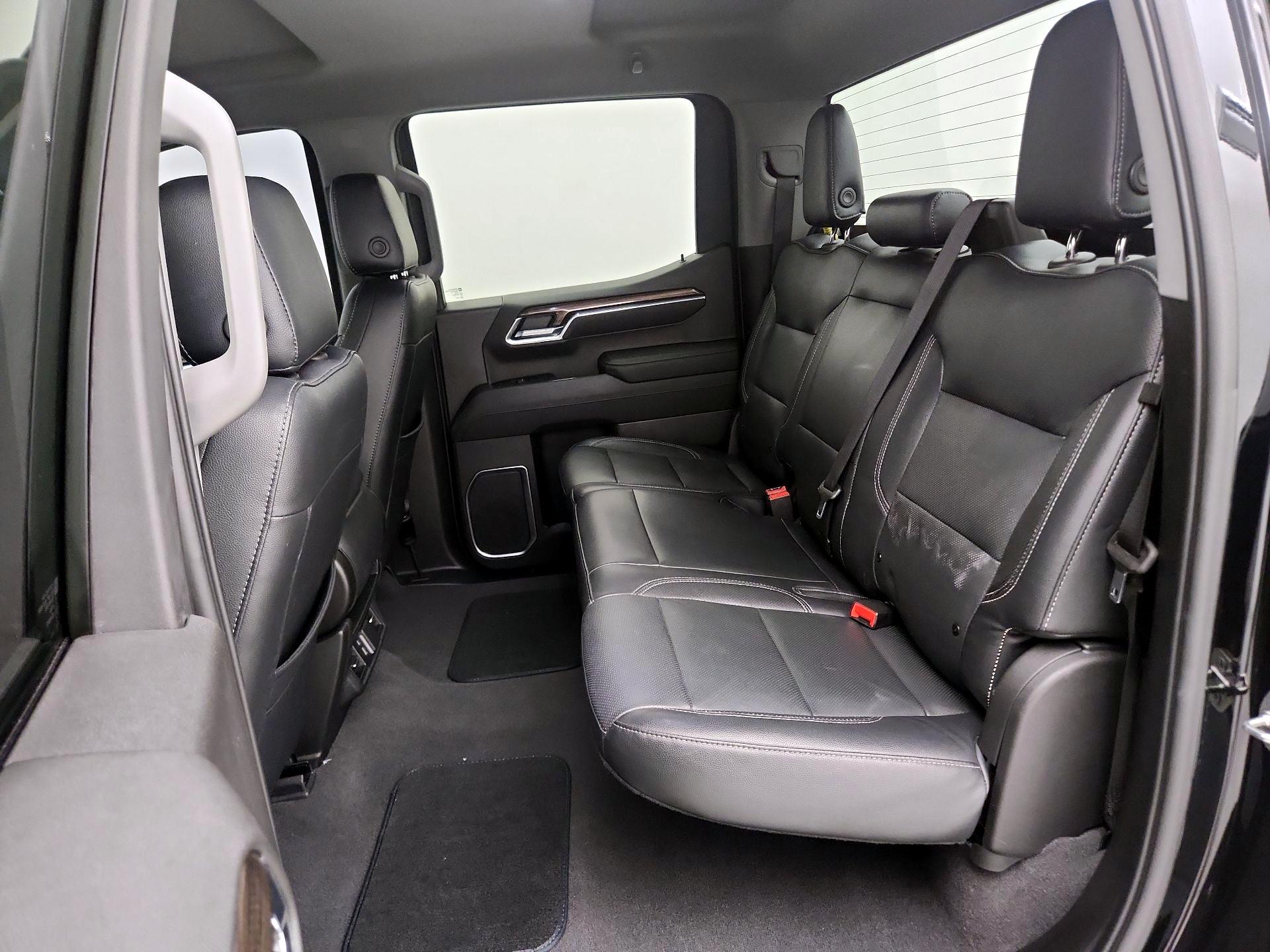 Thumbnail: 2023 Chevrolet Silverado 1500 - 20