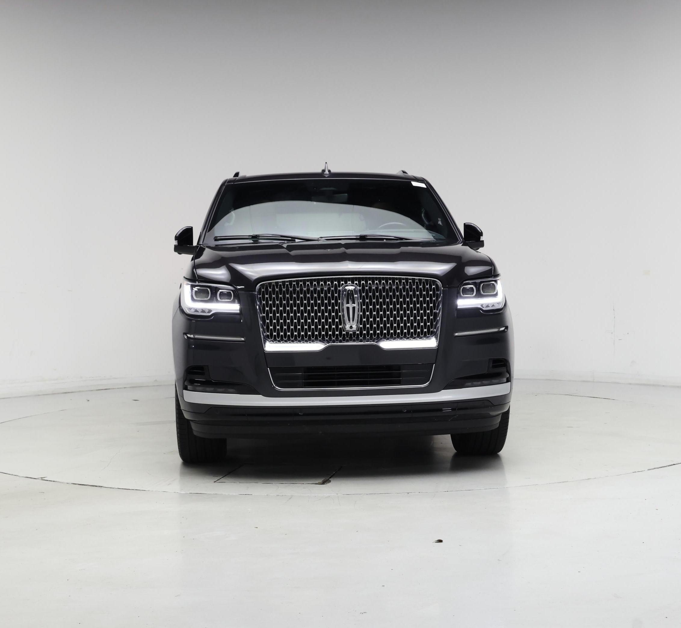 Thumbnail: 2023 Lincoln Navigator - 5