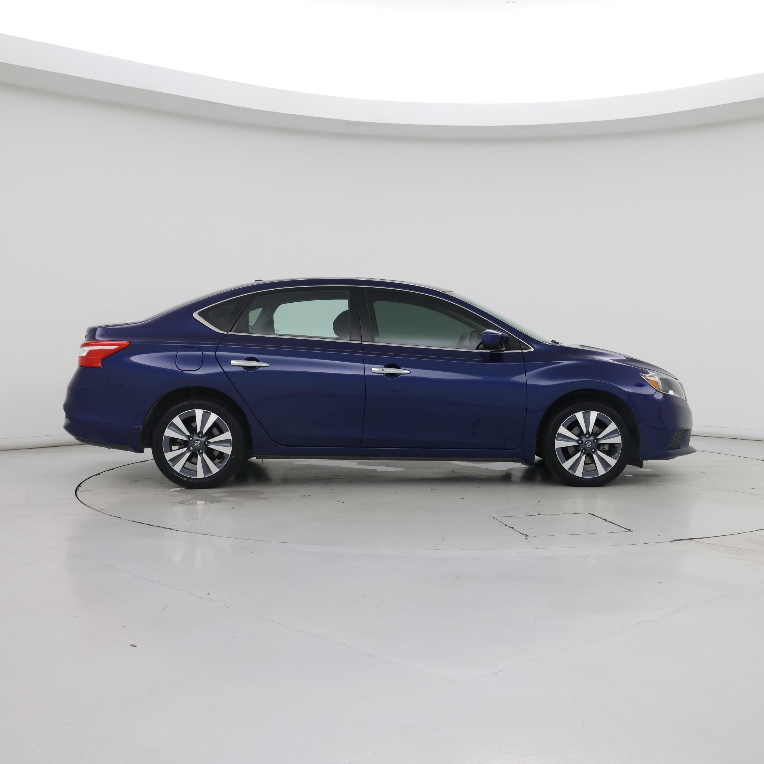Thumbnail: 2019 Nissan Sentra - 7