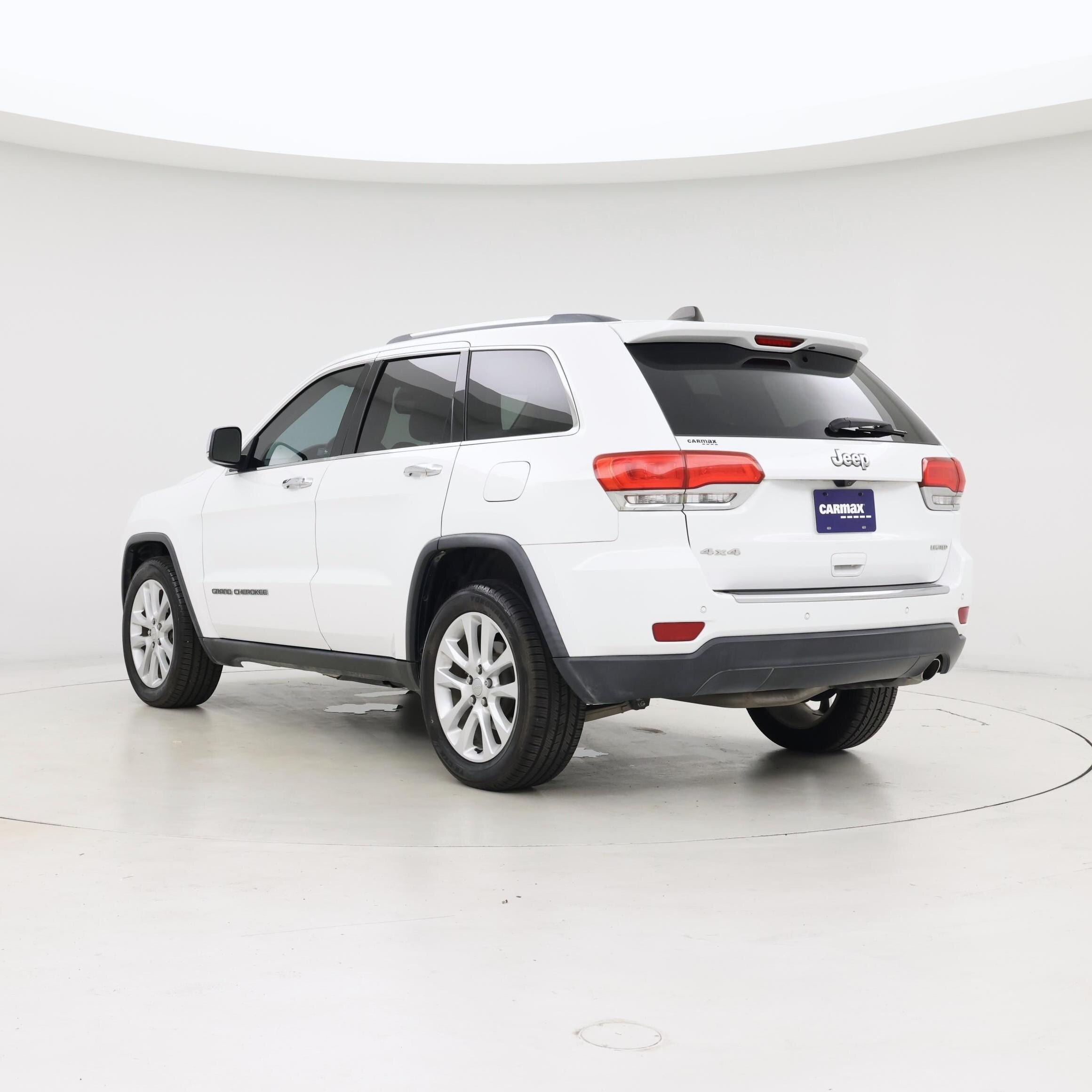 Thumbnail: 2017 Jeep Grand Cherokee - 2