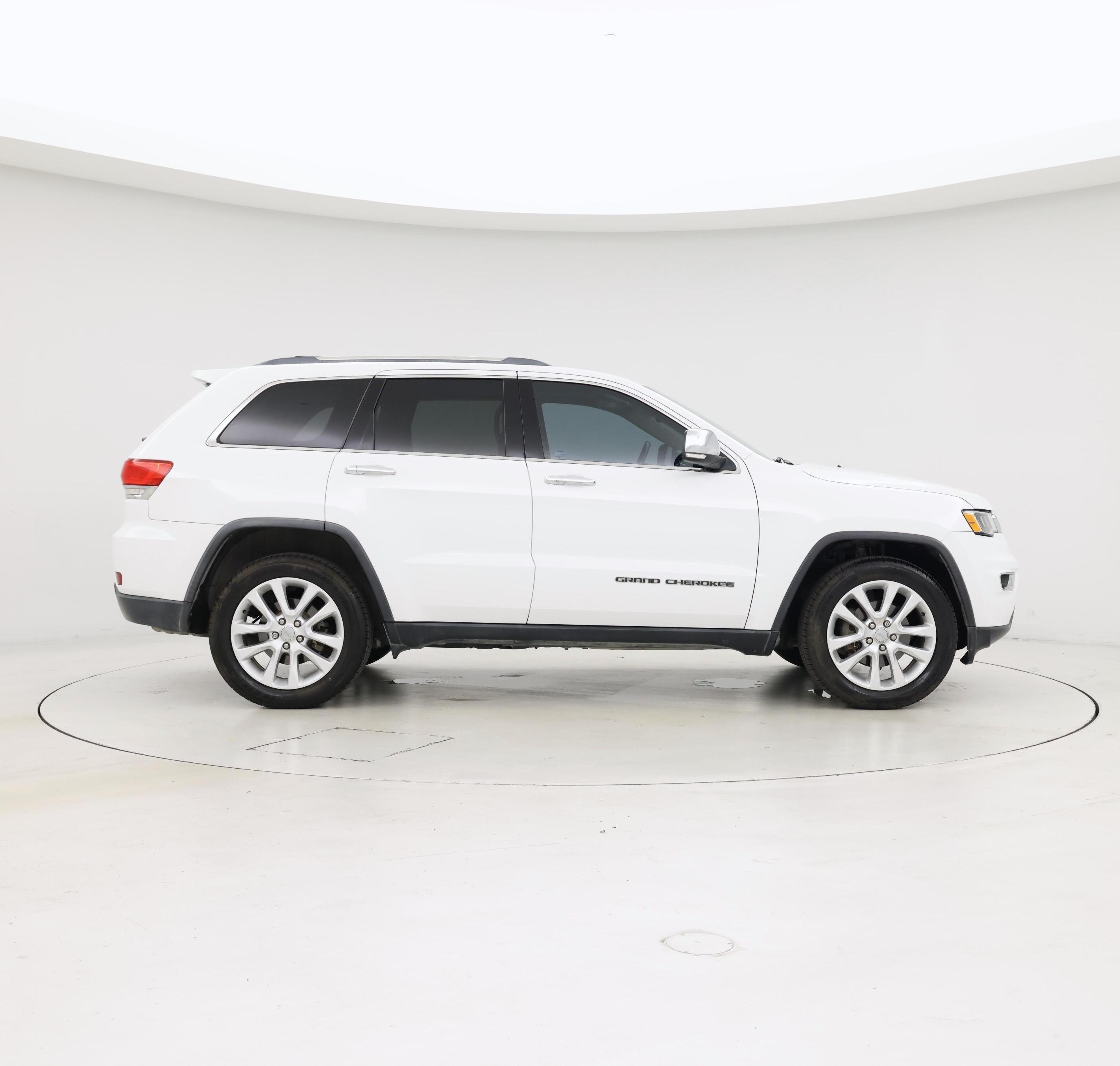 Thumbnail: 2017 Jeep Grand Cherokee - 7