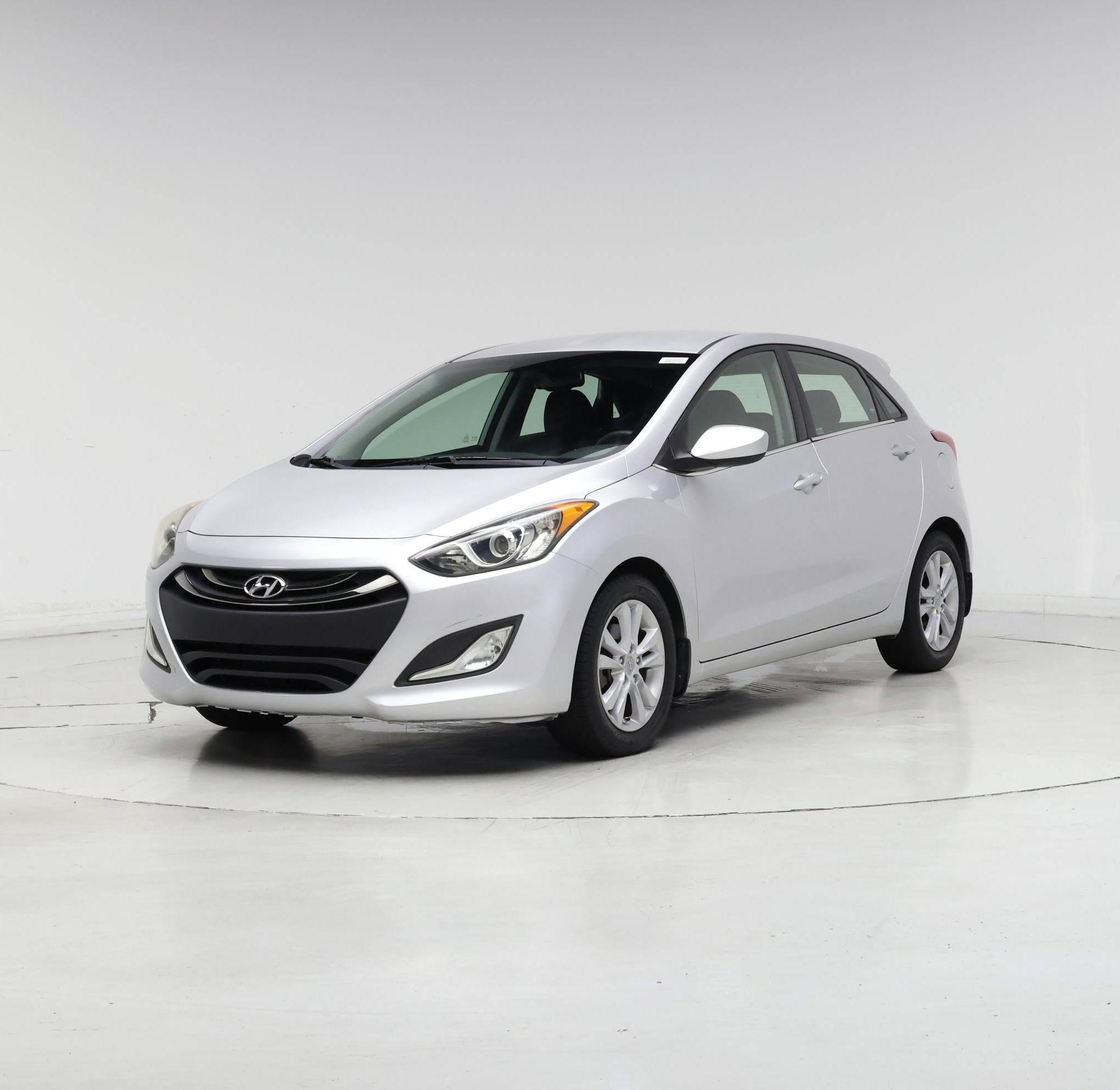 Thumbnail: 2013 Hyundai Elantra - 4