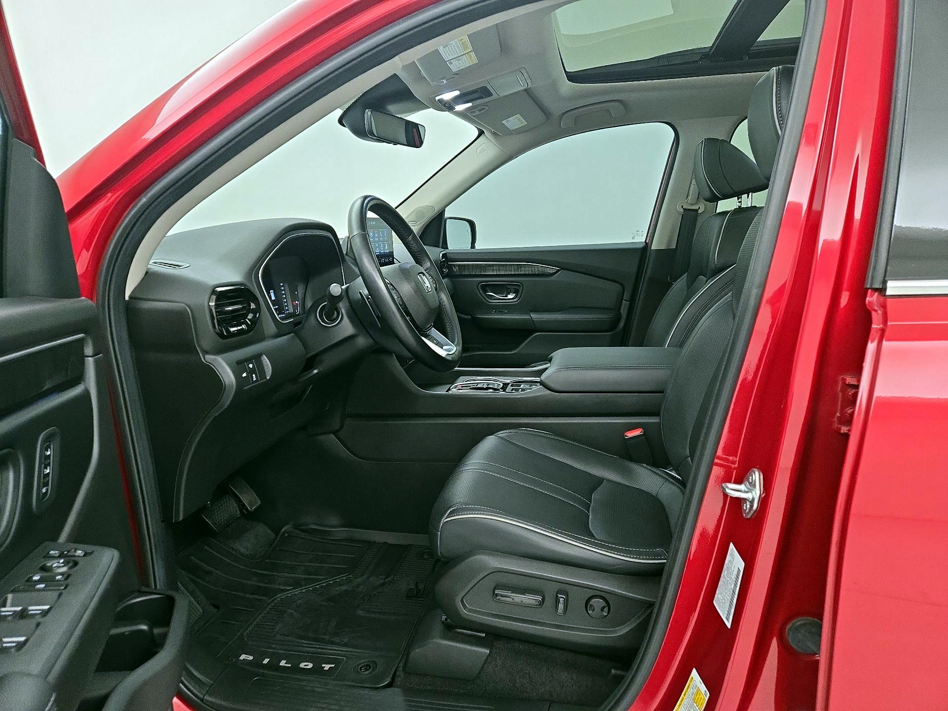 Thumbnail: 2023 Honda Pilot - 11