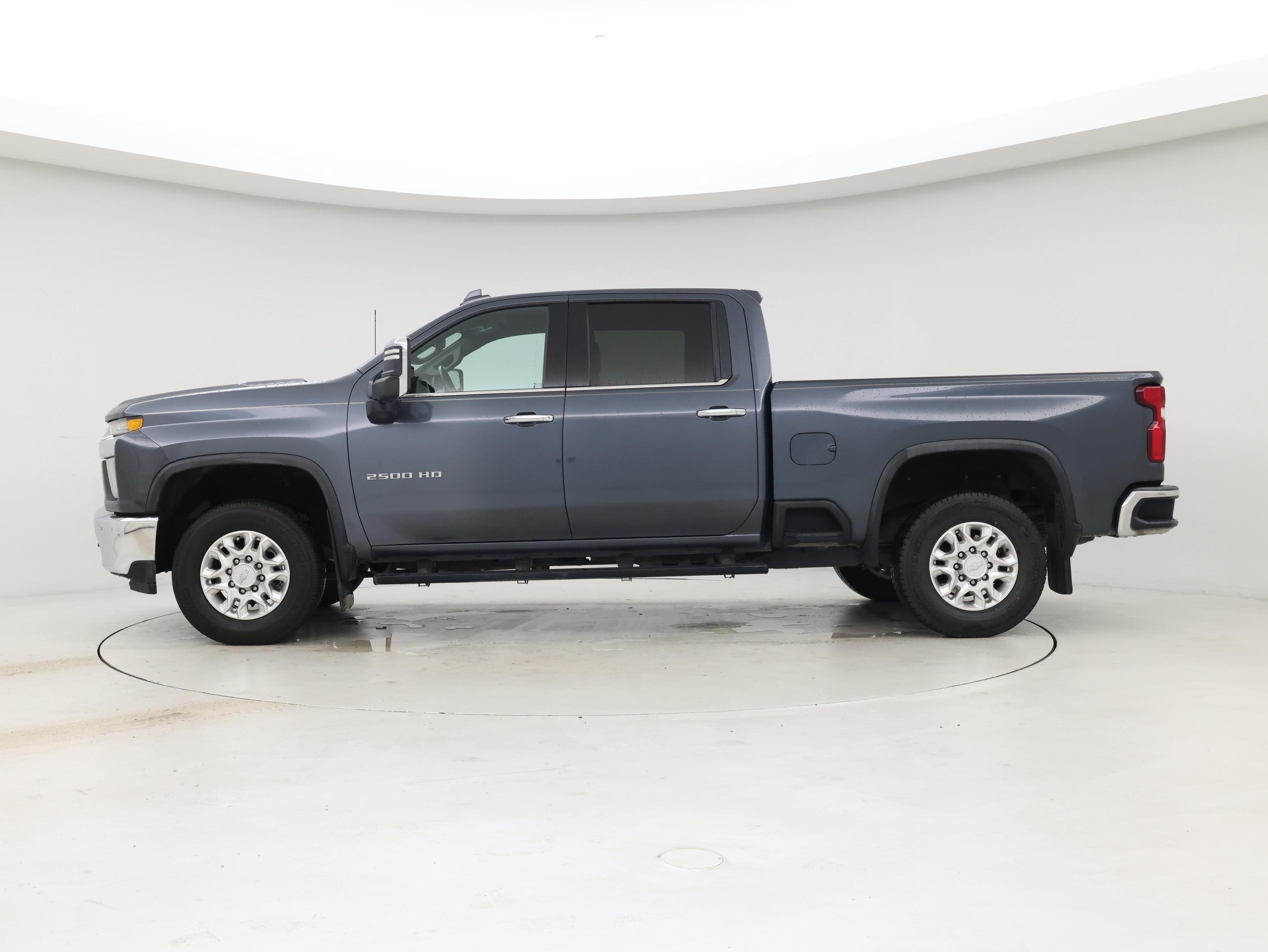 Thumbnail: 2020 Chevrolet Silverado 2500 - 3