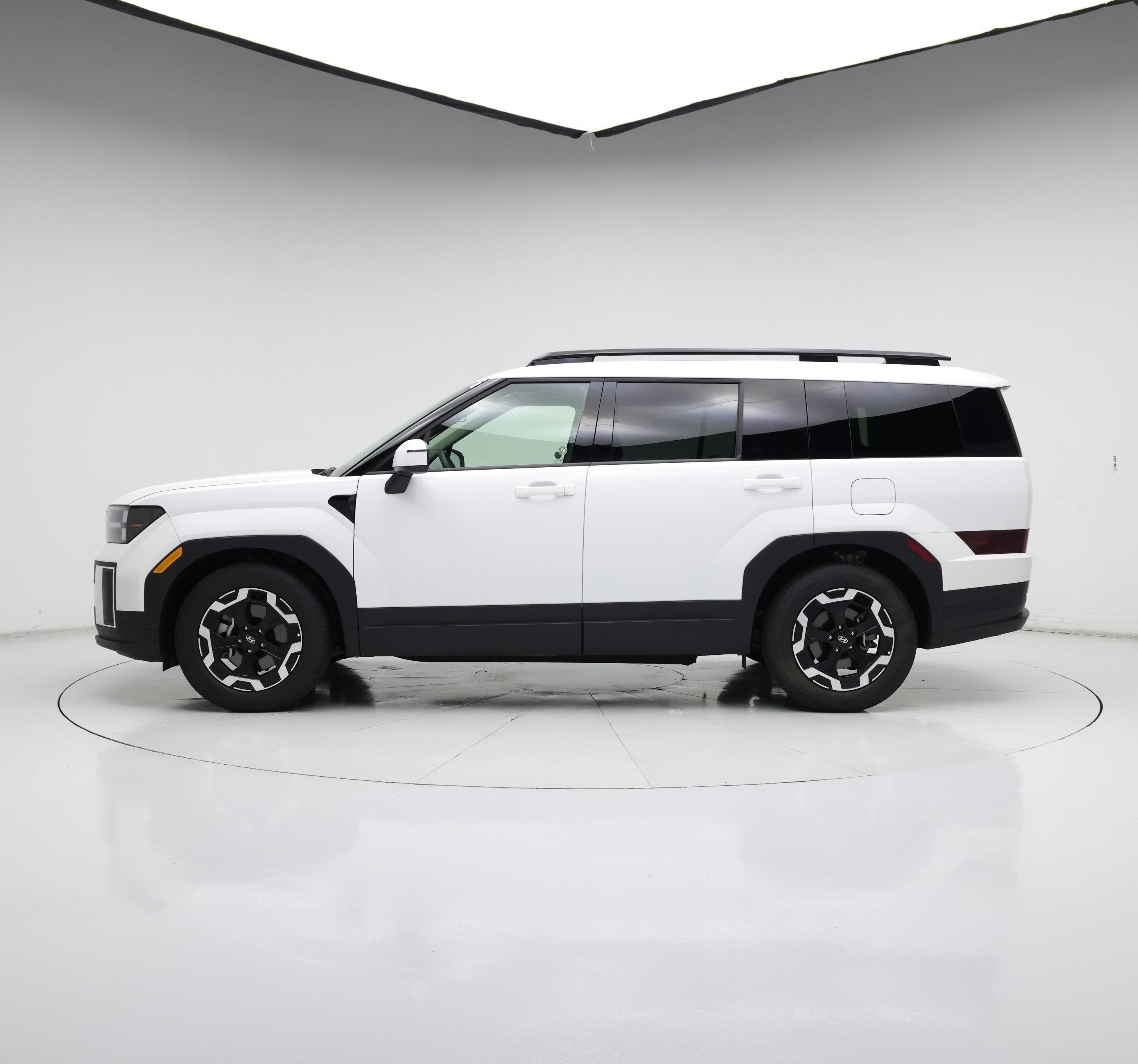 Thumbnail: 2025 Hyundai Santa Fe - 3