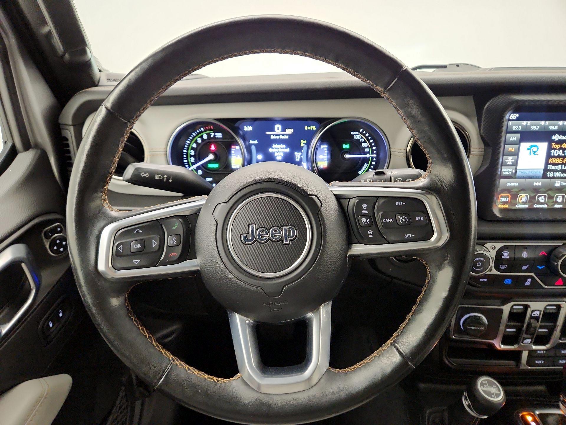 Thumbnail: 2021 Jeep Wrangler - 10