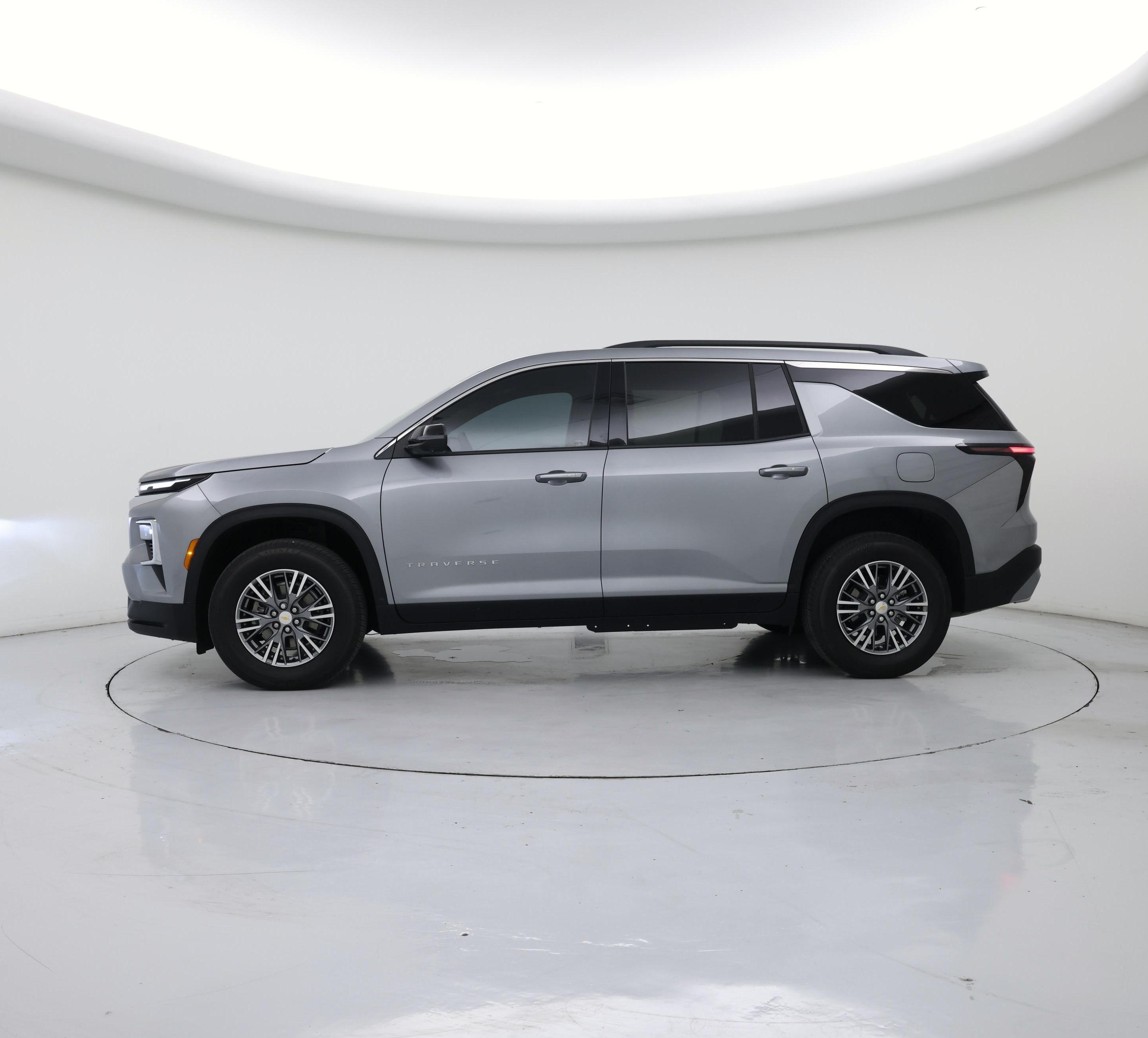 Thumbnail: 2025 Chevrolet Traverse - 3