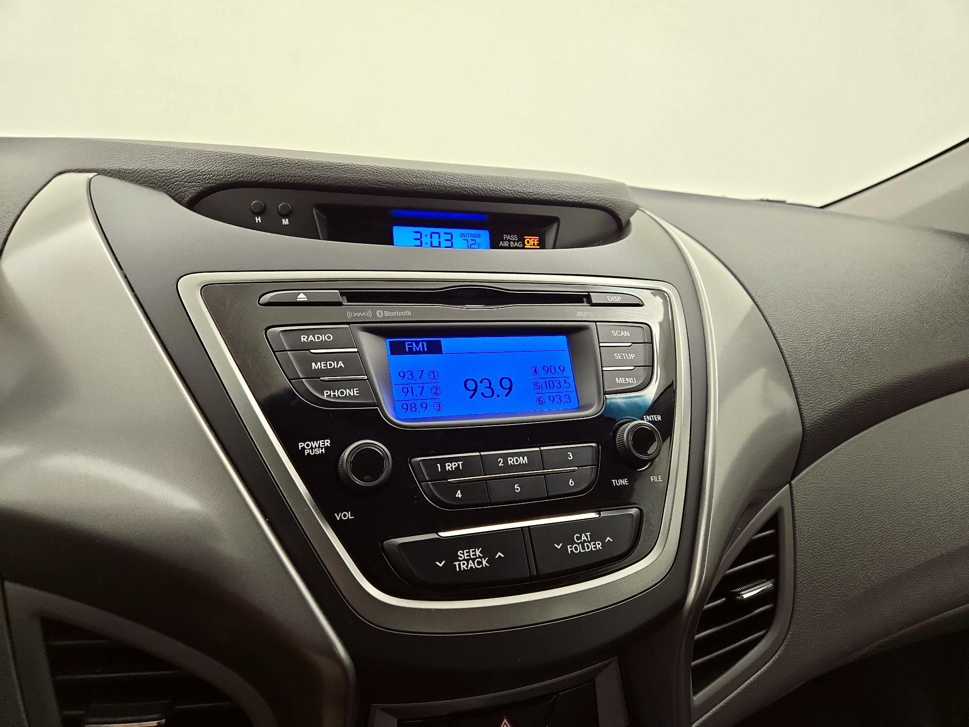 Thumbnail: 2013 Hyundai Elantra - 14
