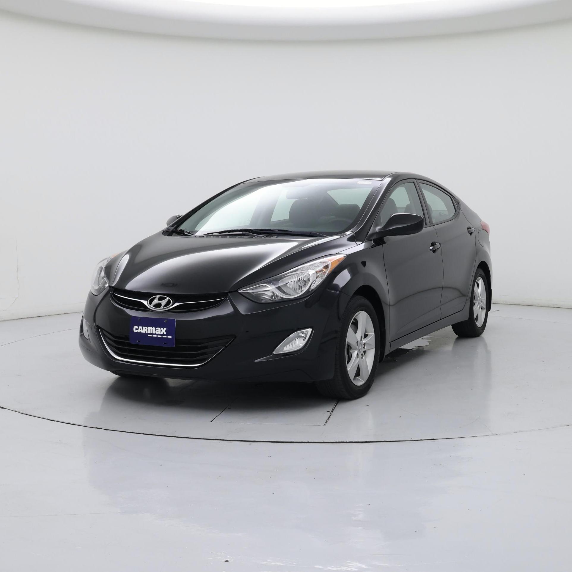 Thumbnail: 2013 Hyundai Elantra - 4
