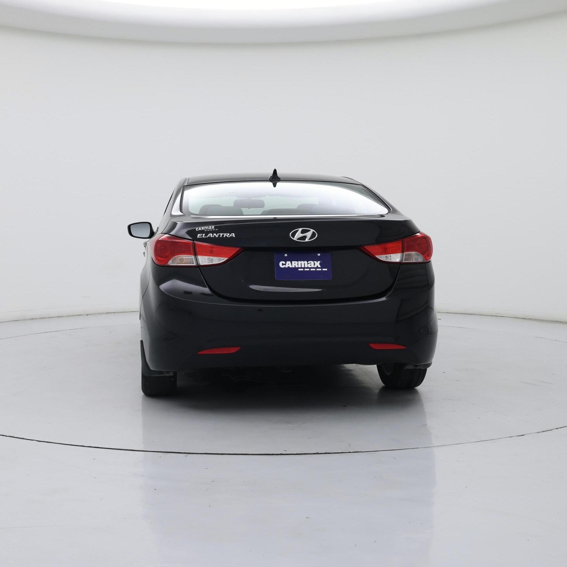 Thumbnail: 2013 Hyundai Elantra - 6