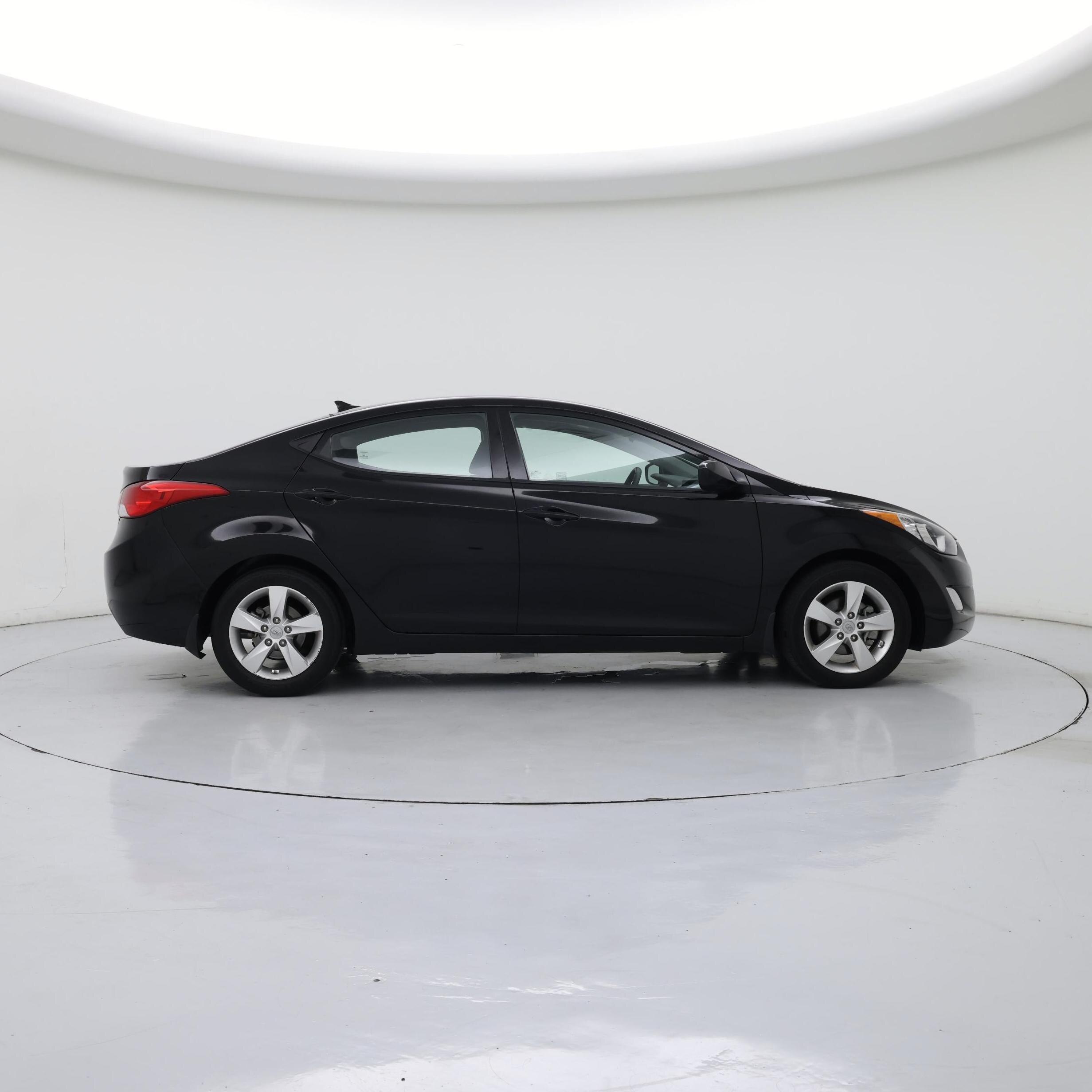 Thumbnail: 2013 Hyundai Elantra - 7