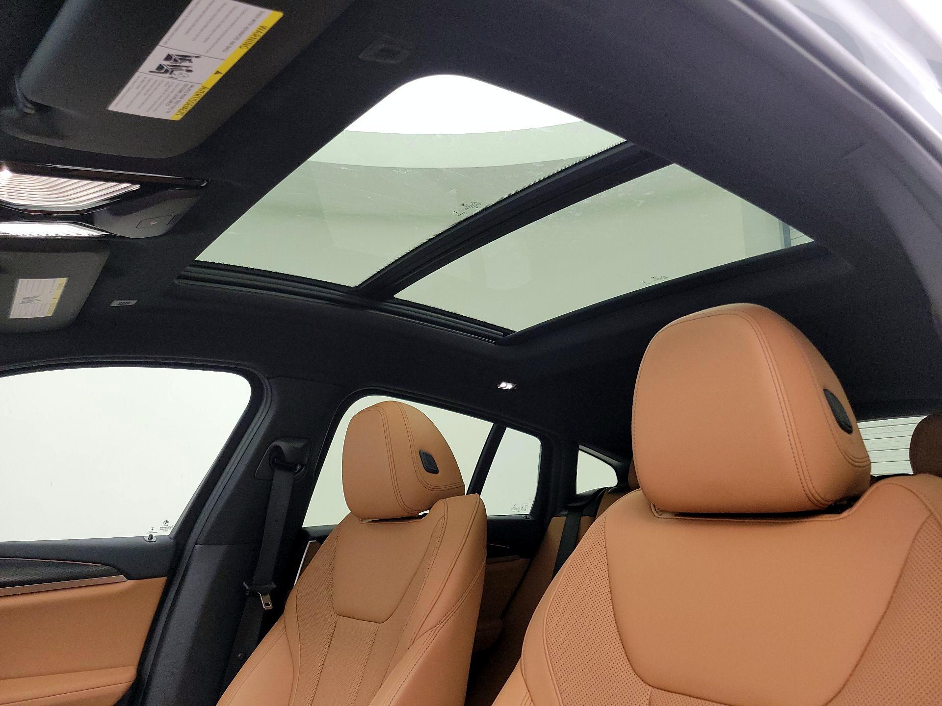 Thumbnail: 2024 BMW X4 - 20