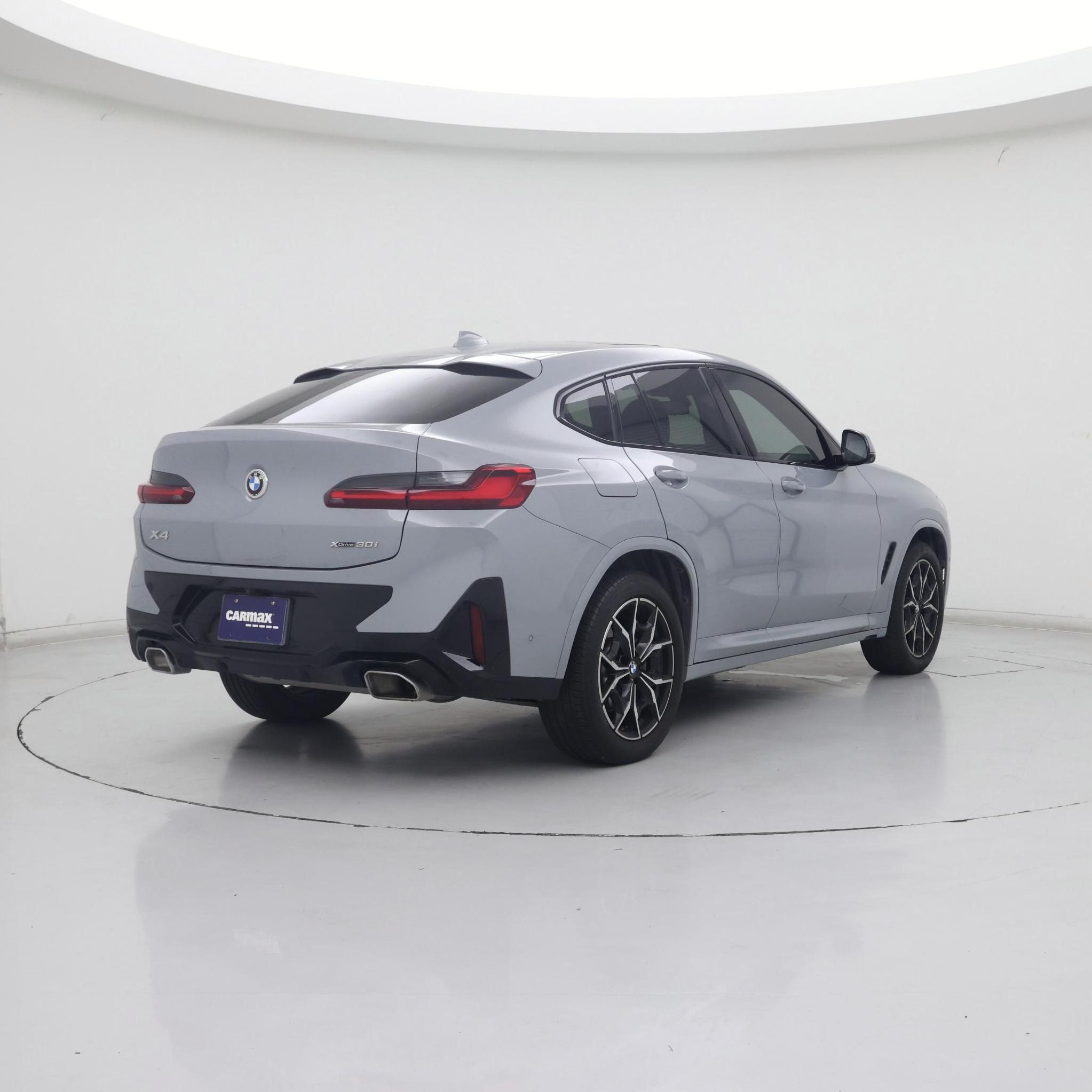 Thumbnail: 2024 BMW X4 - 8